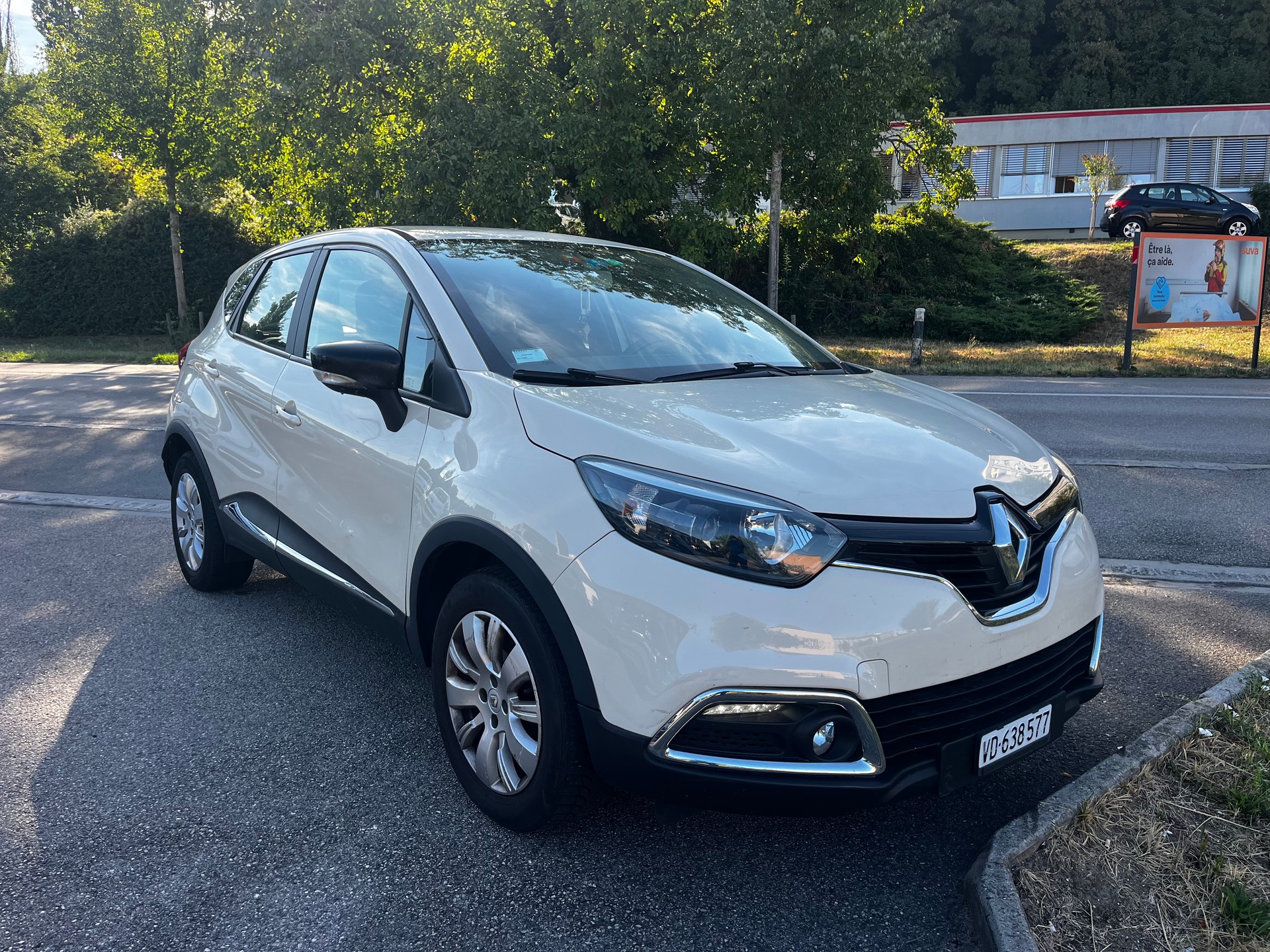 RENAULT Captur 1.2 T 16V Privilège EDC