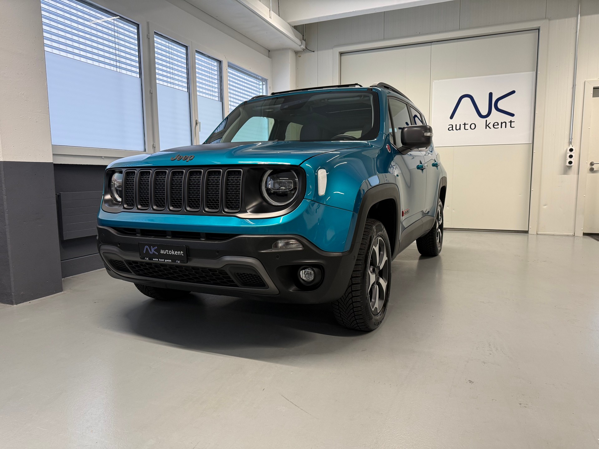 JEEP Renegade 2.0 MJ Trailhawk AWD + Low Range 9ATX
