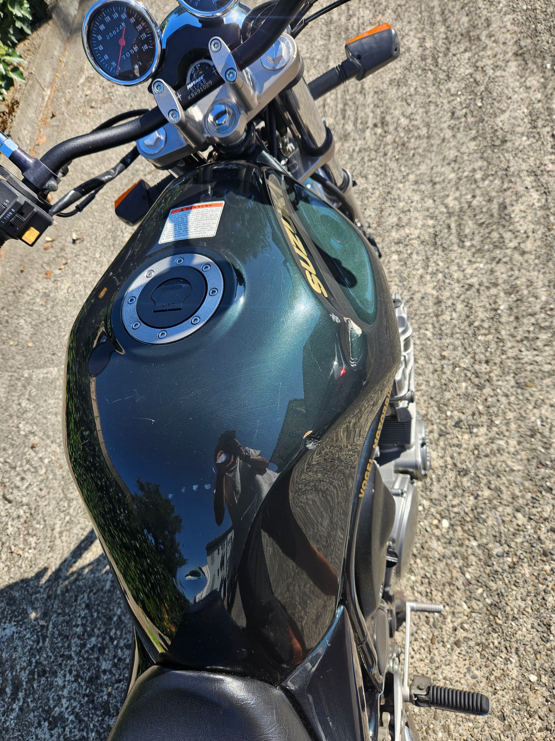 SUZUKI GSF 600 Bandit N-image-7