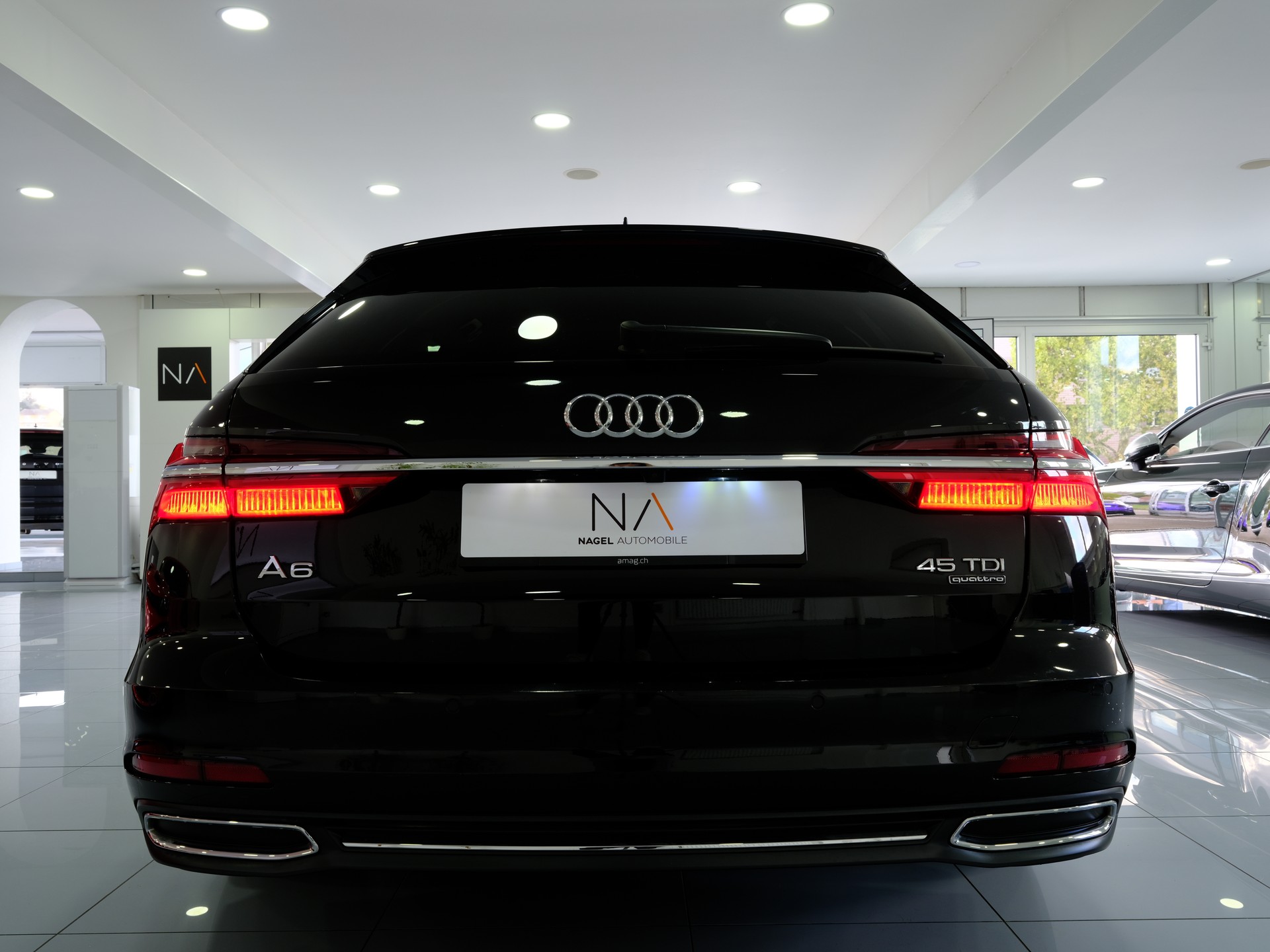 AUDI A6 Avant 45 TDI quattro tiptronic-image-5
