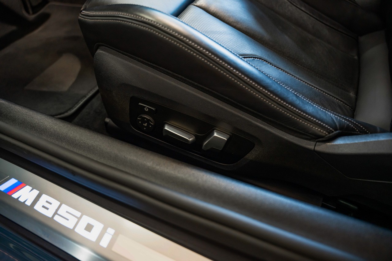 BMW M850i xDrive First Edition Steptronic-image-24
