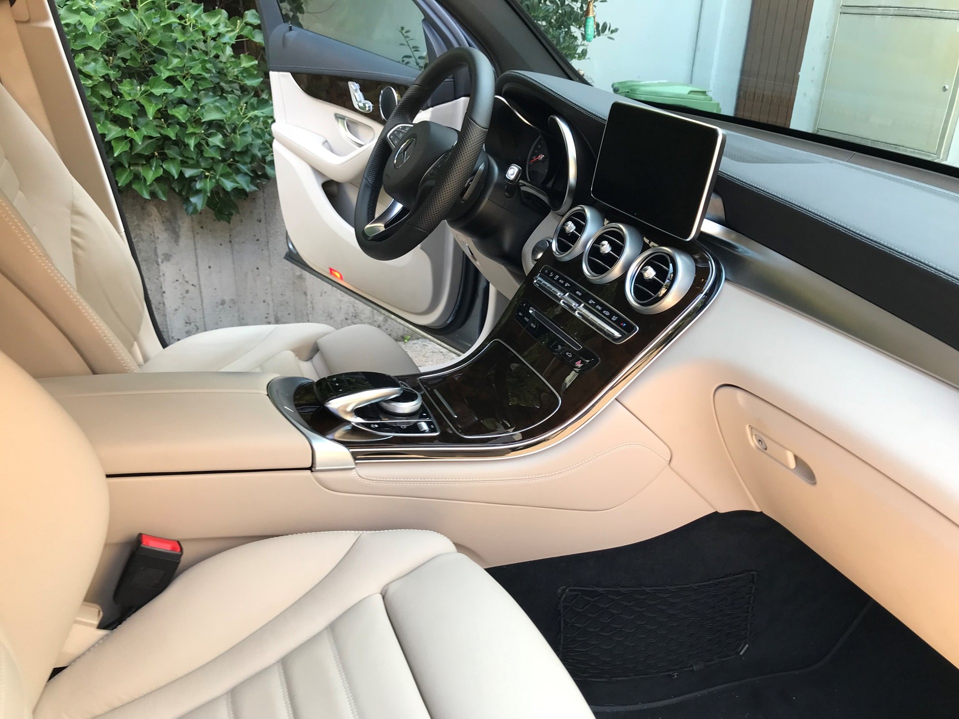 MERCEDES-BENZ GLC Coupé 250 4Matic 9G-Tronic-image-7