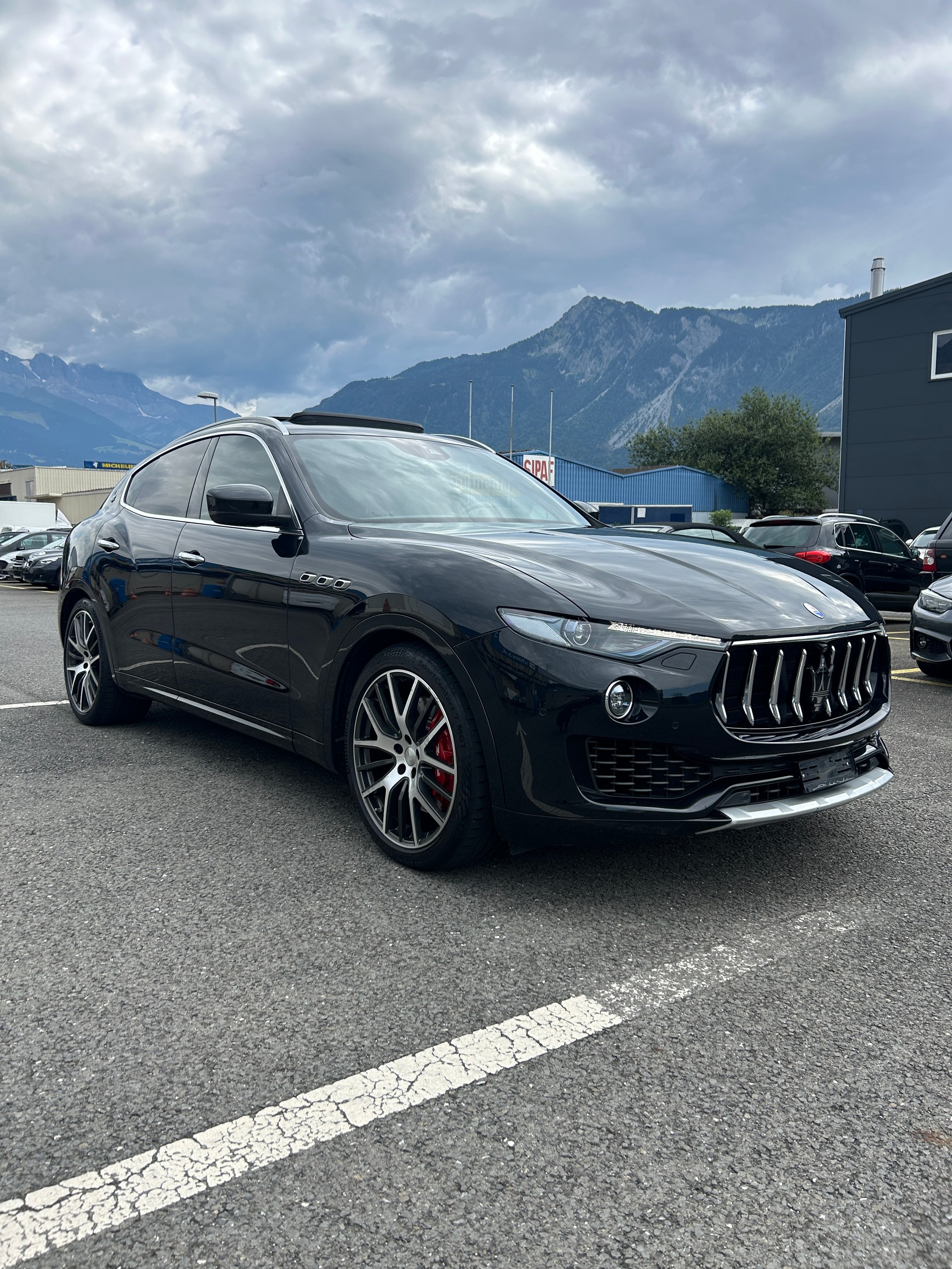 MASERATI Levante S 3.0 V6 Automatica-image-2