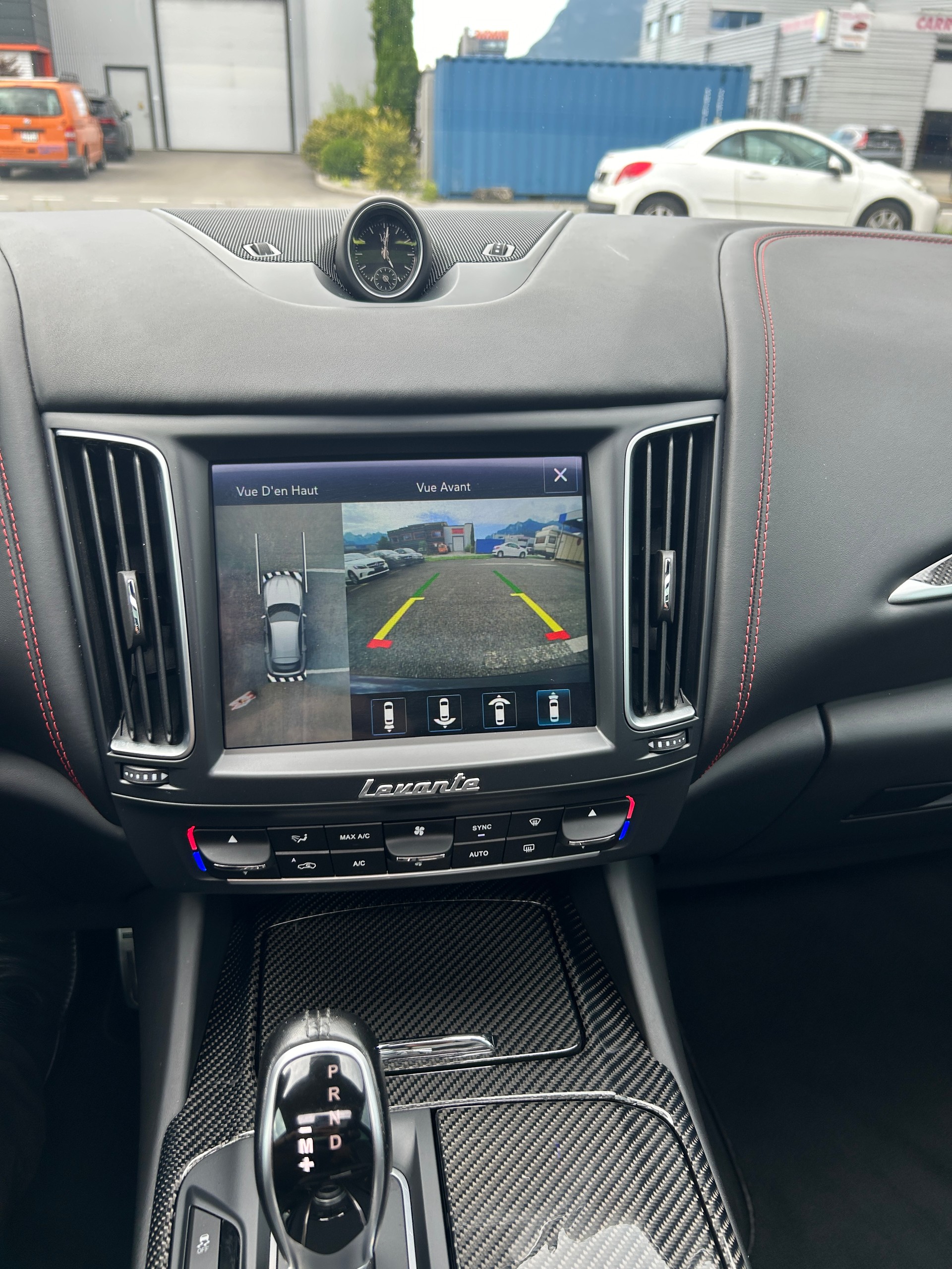 MASERATI Levante S 3.0 V6 Automatica-image-11