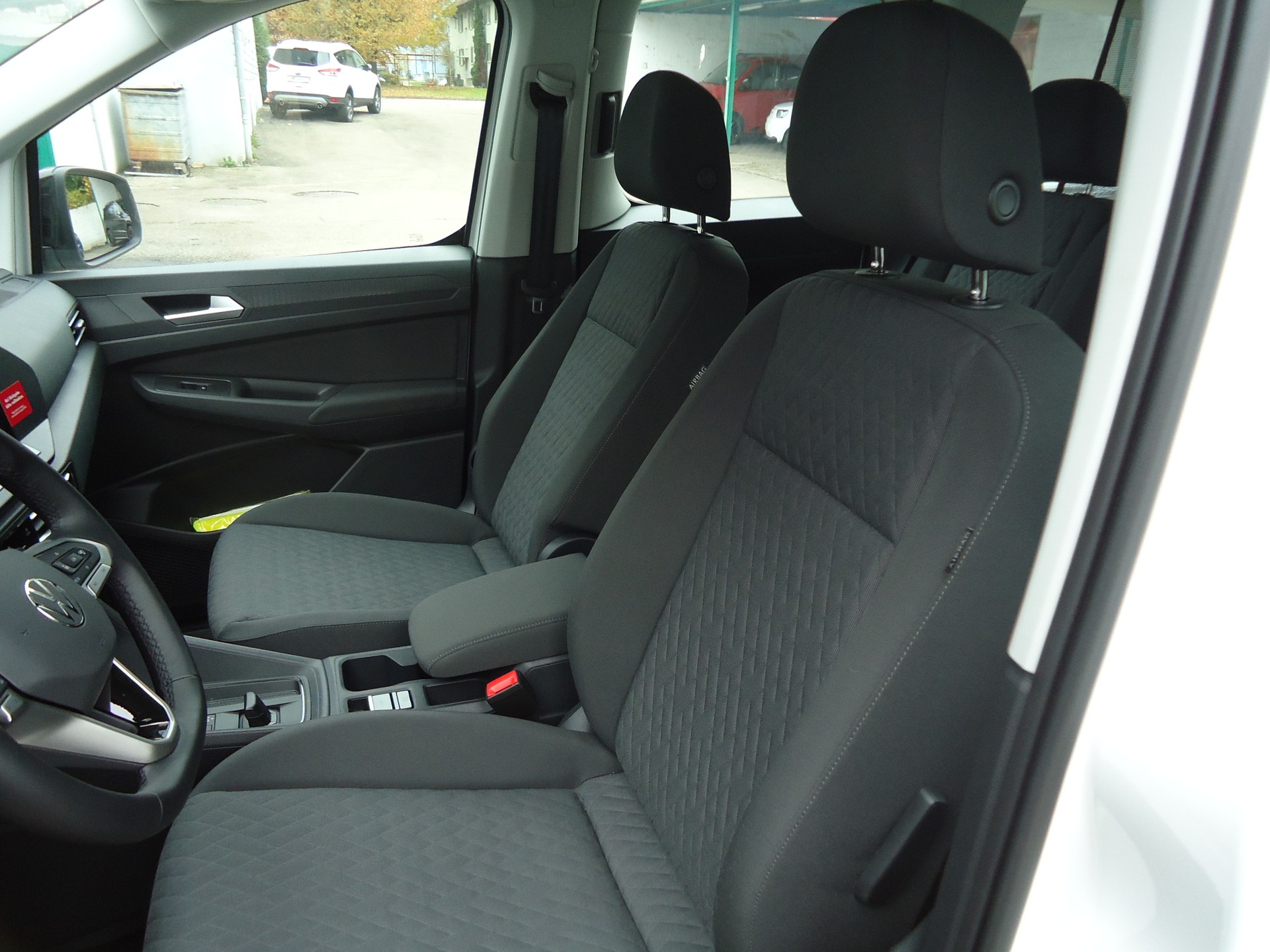VW Caddy 2.0 TDI Life DSG CH Auto 5 Jahre GARANTIE ! !-image-2