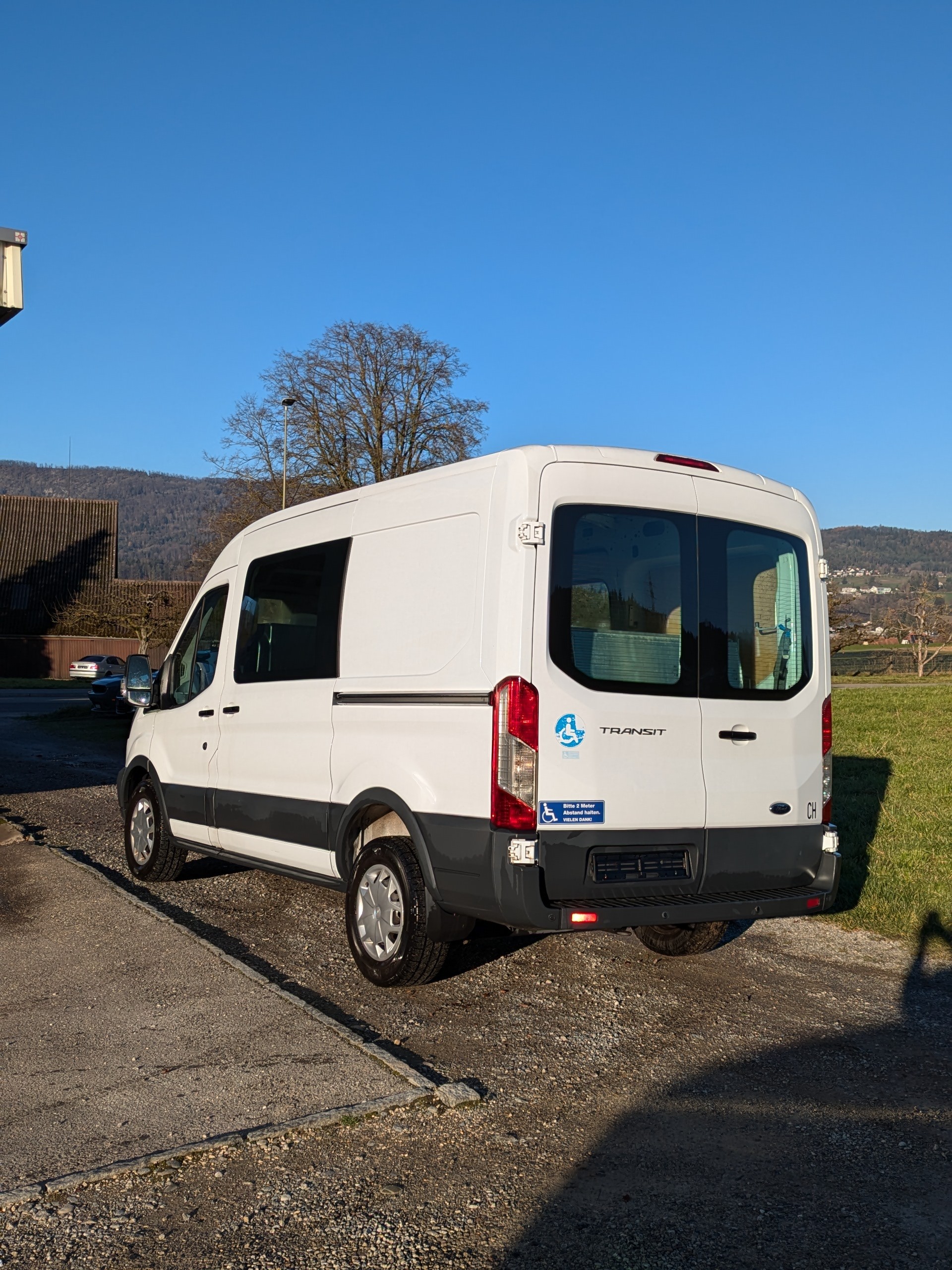FORD 330 L2-image-1