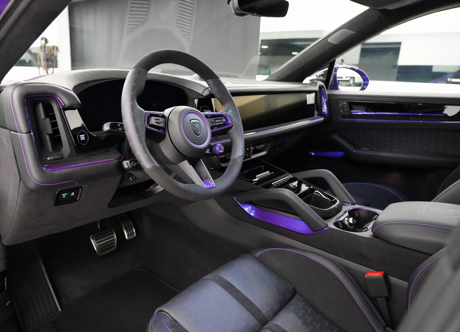 PORSCHE CayenneCoupé T E-Hybrid-image-9