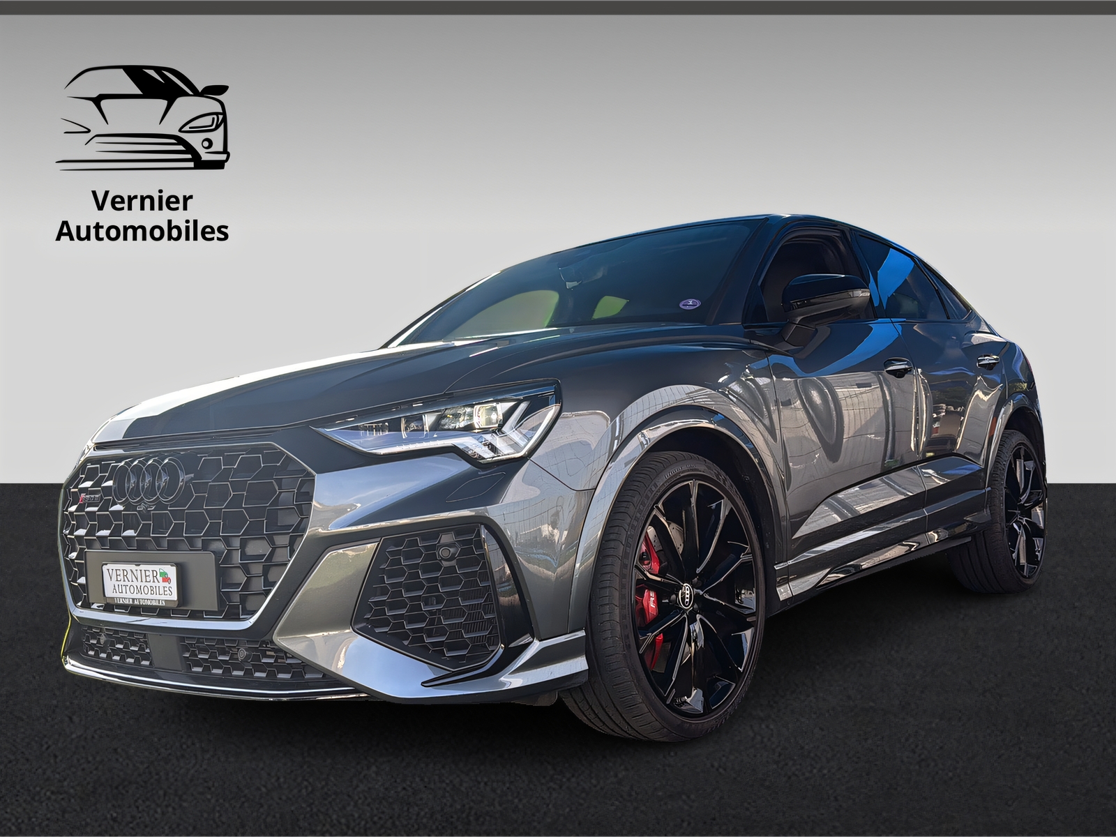 AUDI RS Q3 Sportback quattro S tronic-image-1