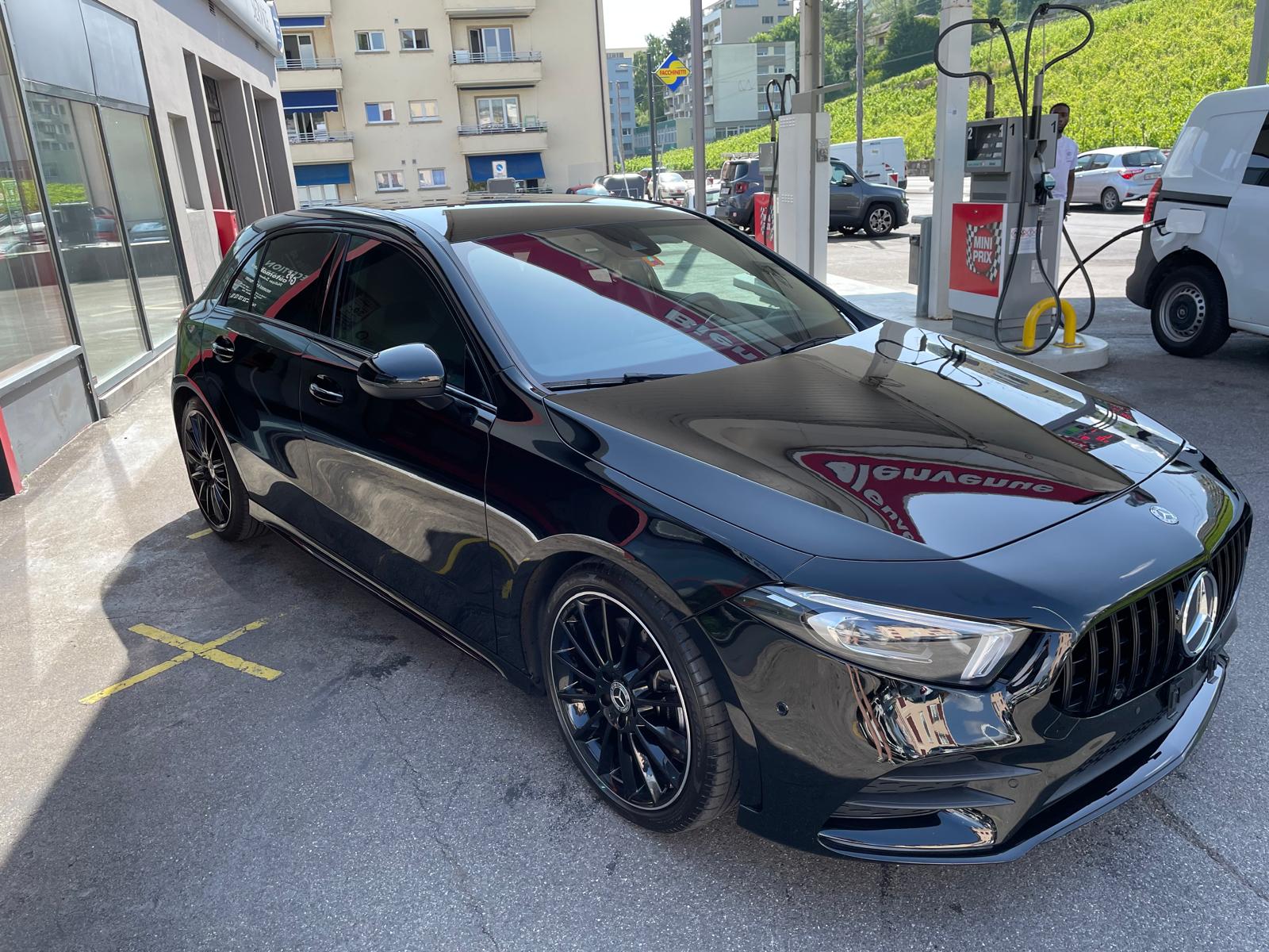 MERCEDES-BENZ A 250 AMG Line 7G-DCT