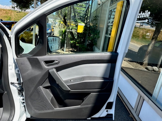 RENAULT Kangoo Van EV45 Open Sesame 11kW Extra-image-14