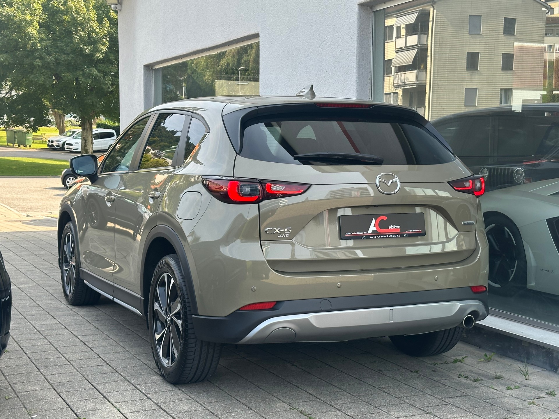 MAZDA CX-5 SKYACTIV-D 184 Newground AWD Automat-showroom-element-1