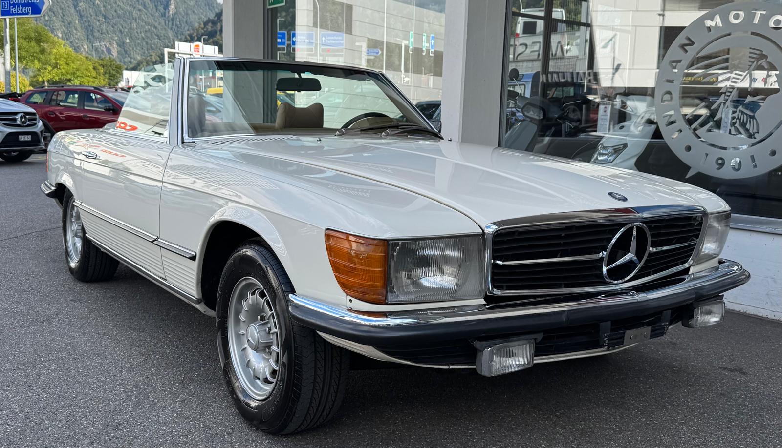 MERCEDES-BENZ 350 SL V8