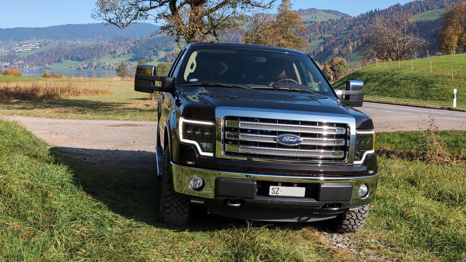 FORD F-150 King Ranch V8 5L 4x4 SuperCrew-image-2
