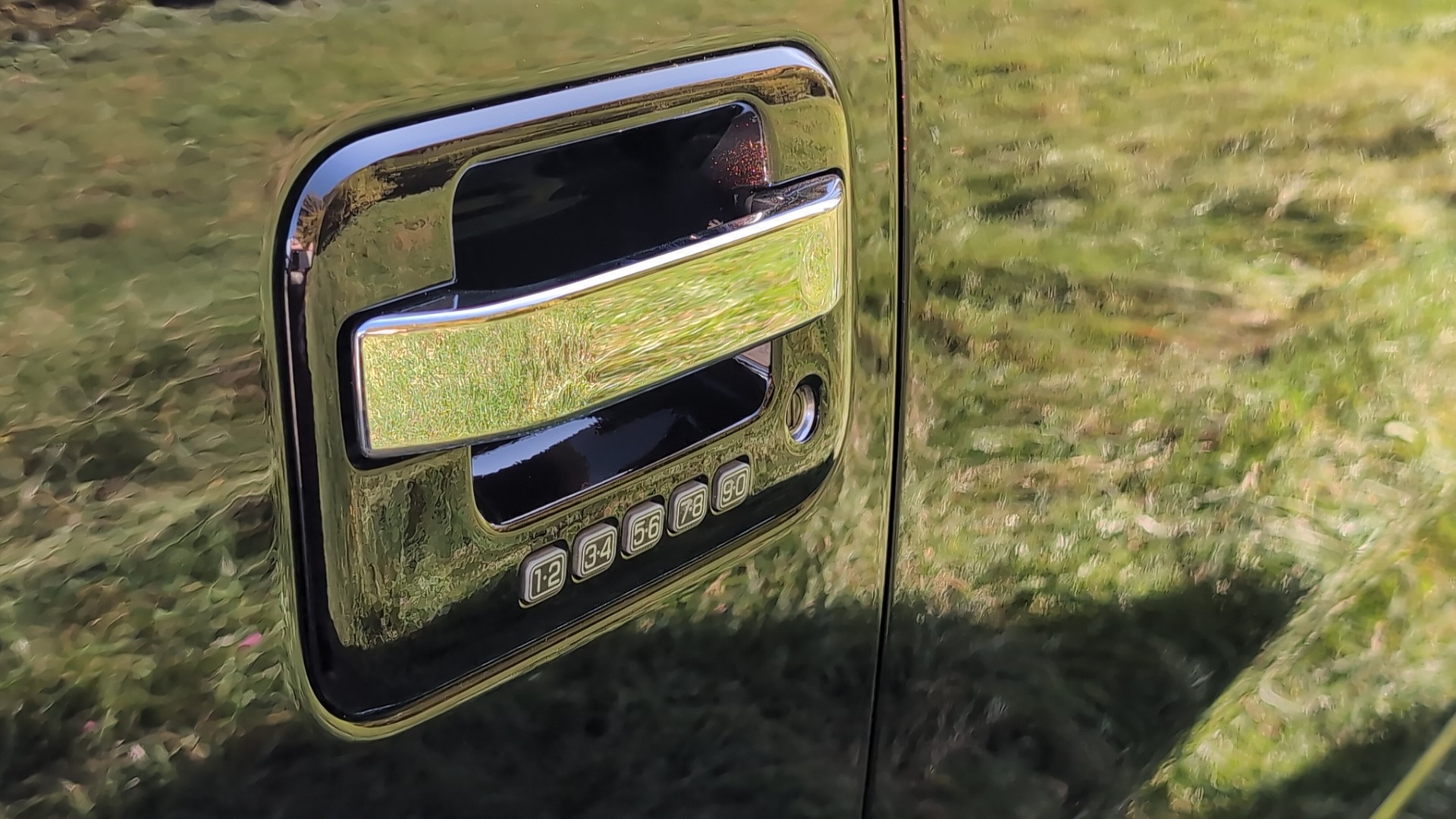 FORD F-150 King Ranch V8 5L 4x4 SuperCrew-image-5