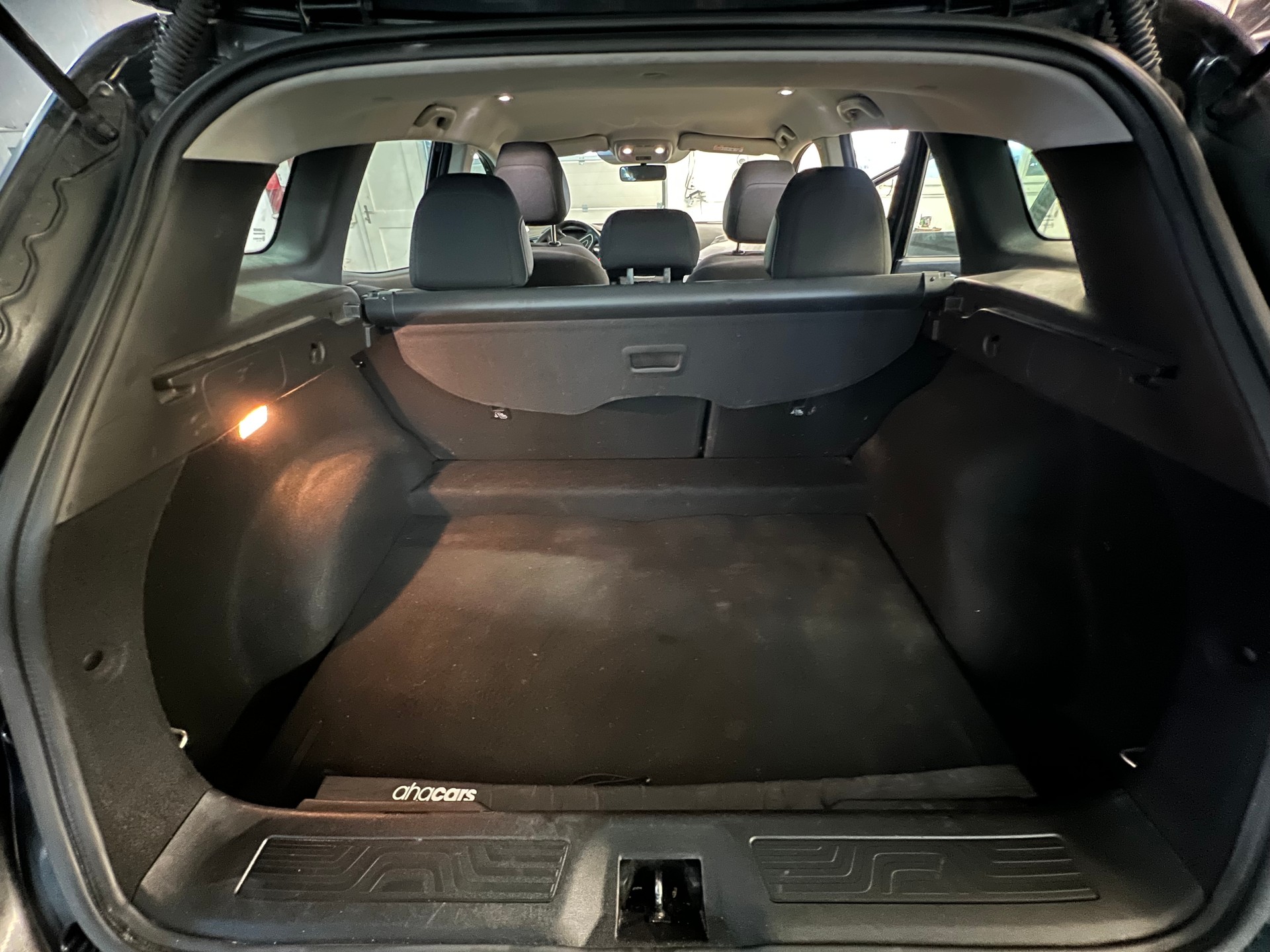RENAULT Kadjar 1.2 16V Turbo Bose-image-11