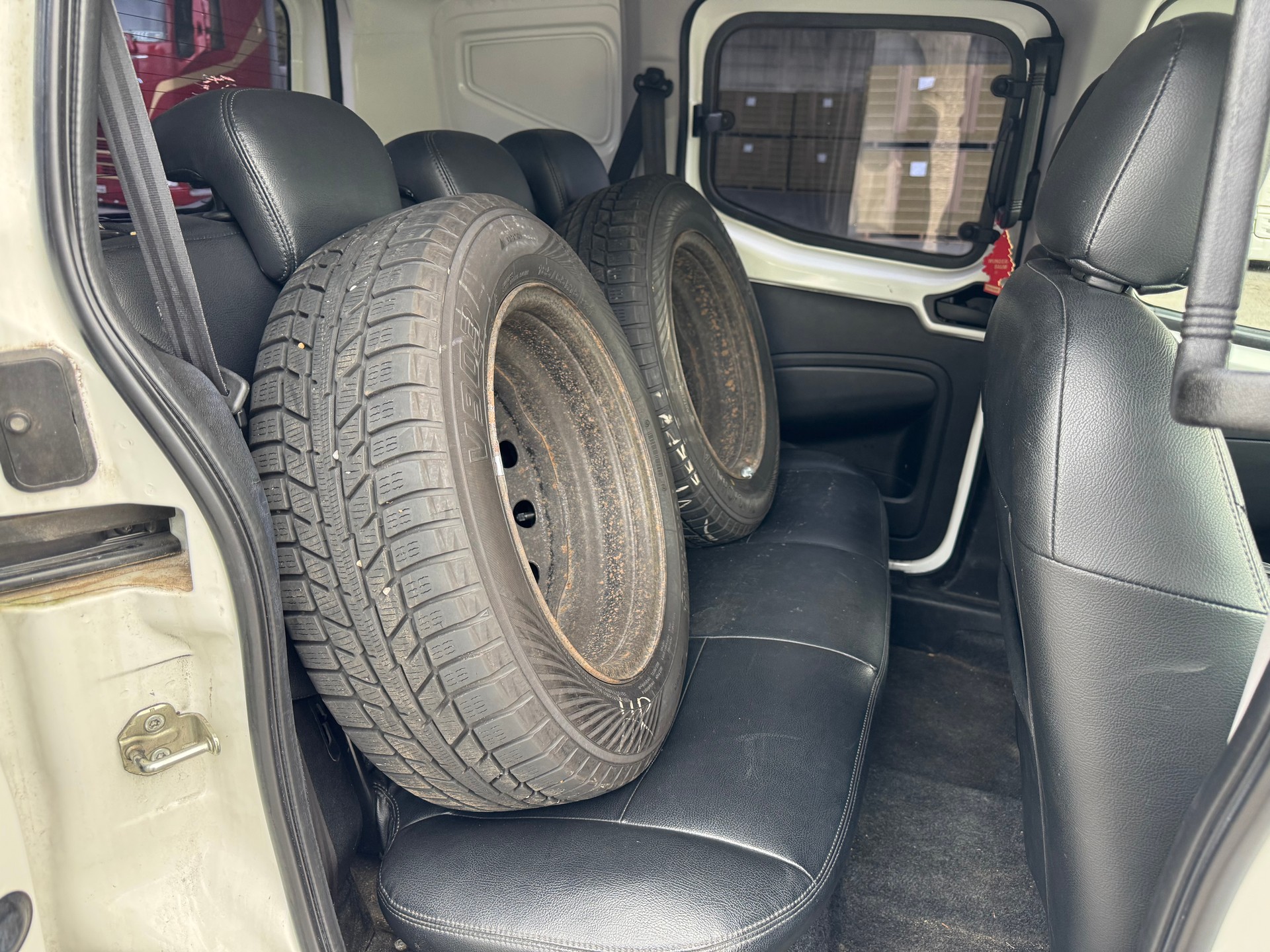 FIAT Fiorino 1.3 MJ Swiss-image-2