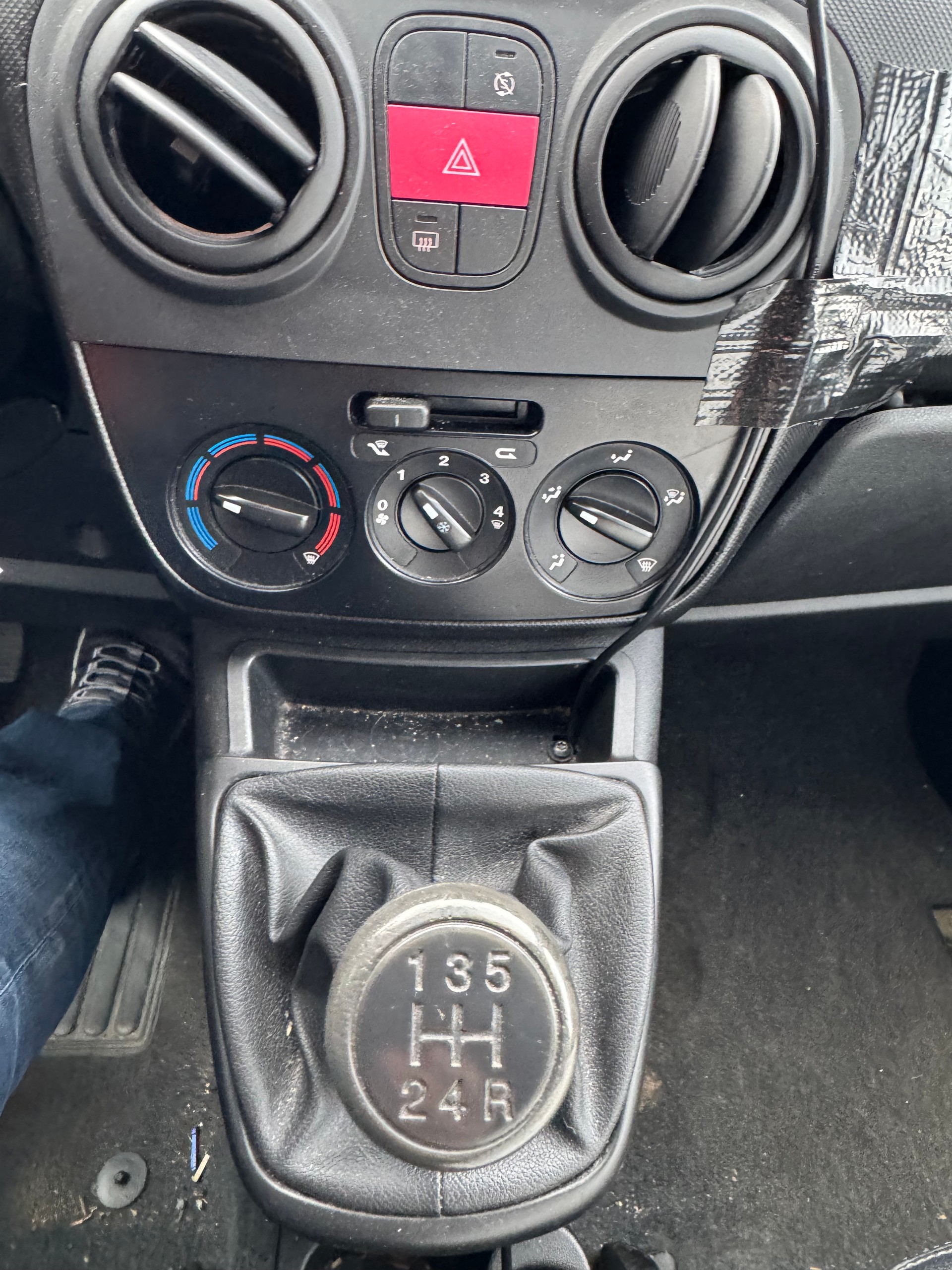 FIAT Fiorino 1.3 MJ Swiss-image-8