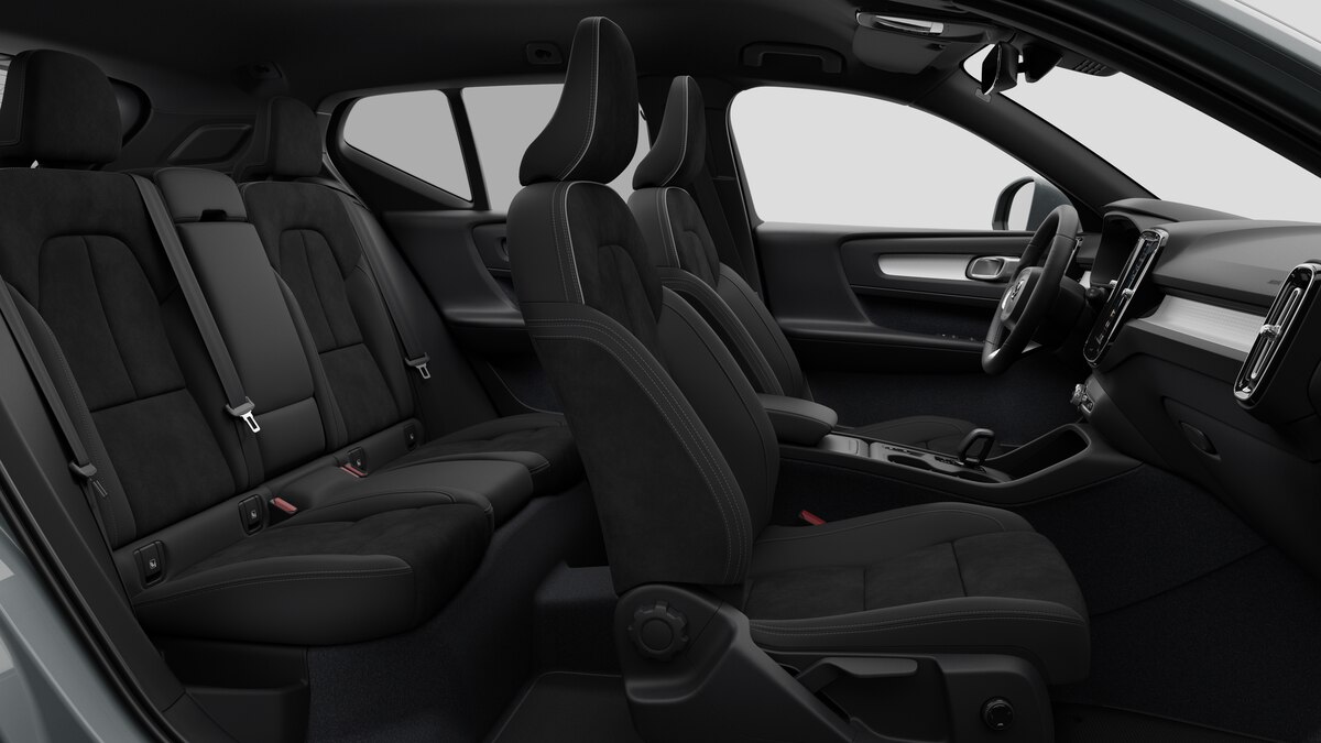 VOLVO XC40 2.0 B3 MH Core XCITE-image-13