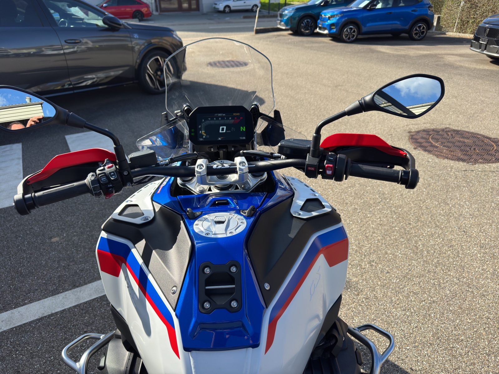 BMW R 1300 Trophy GS Adventure-image-3