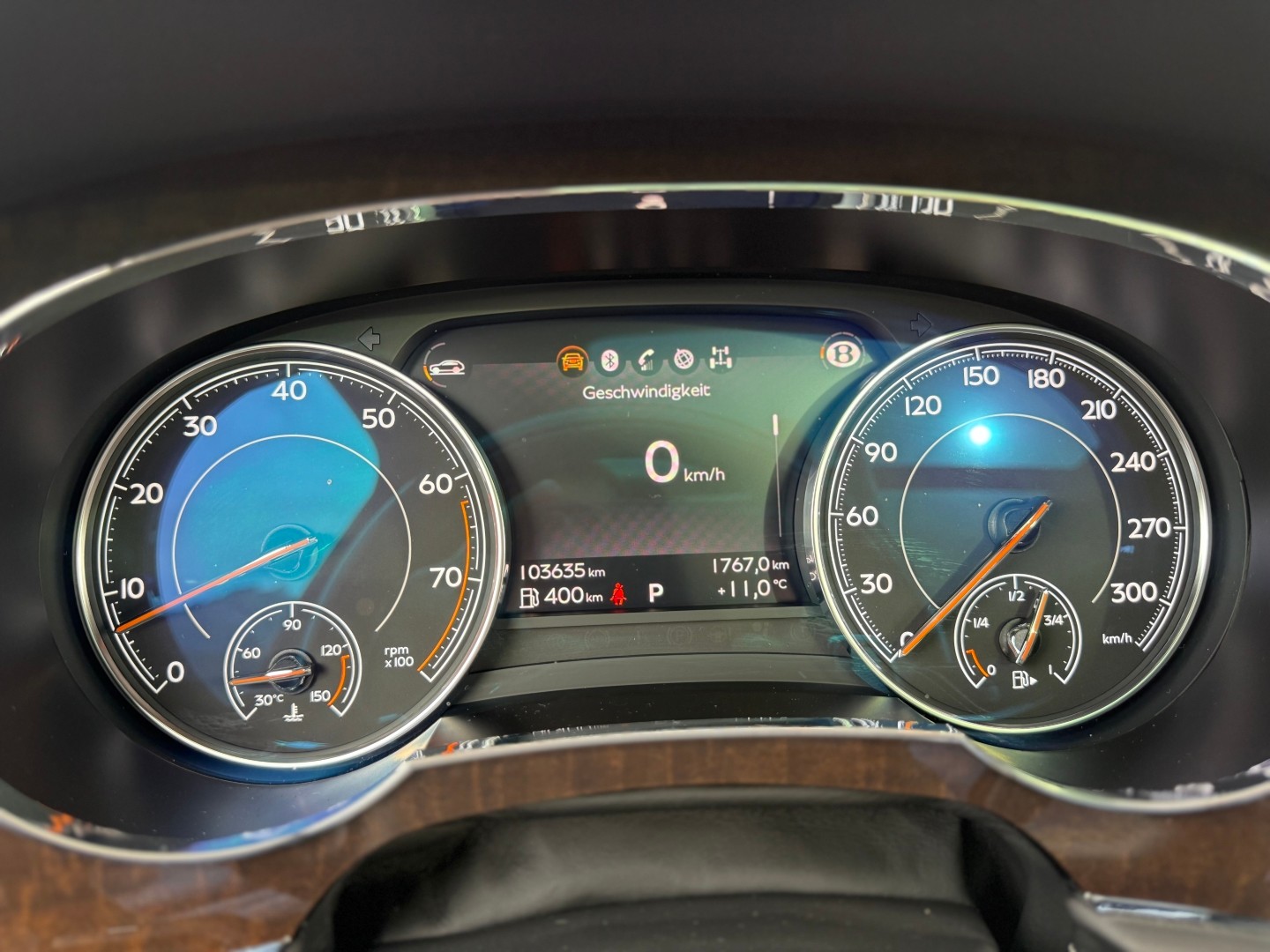BENTLEY Bentayga W12-image-15