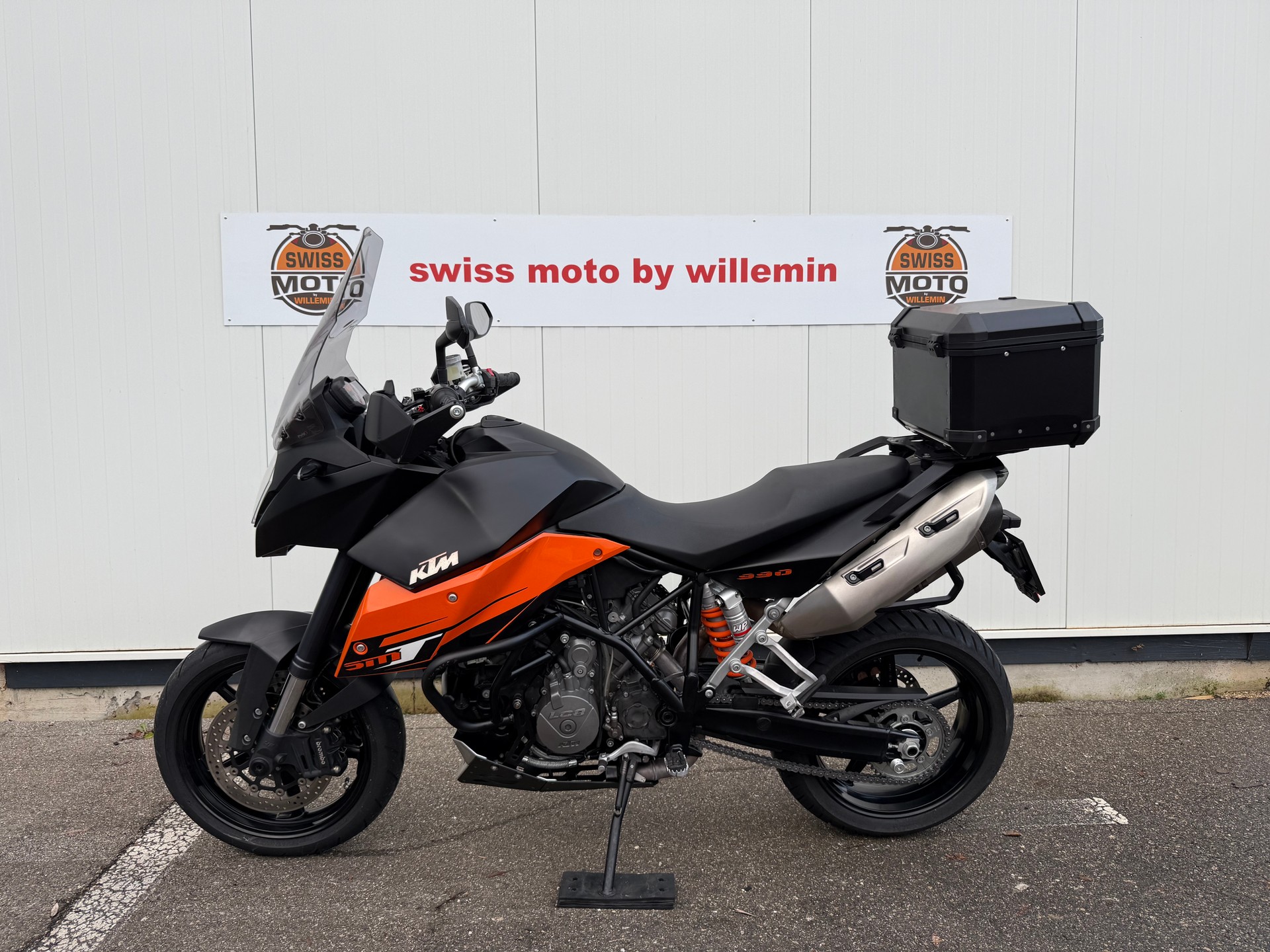 KTM 990 Supermoto T-image-0