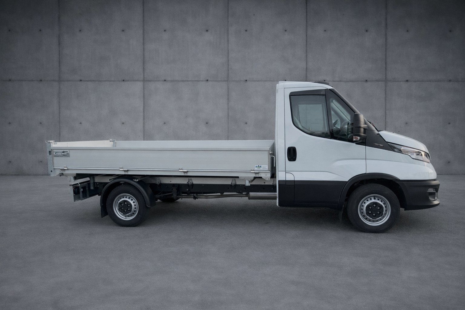IVECO 35 S 16H A8-image-8