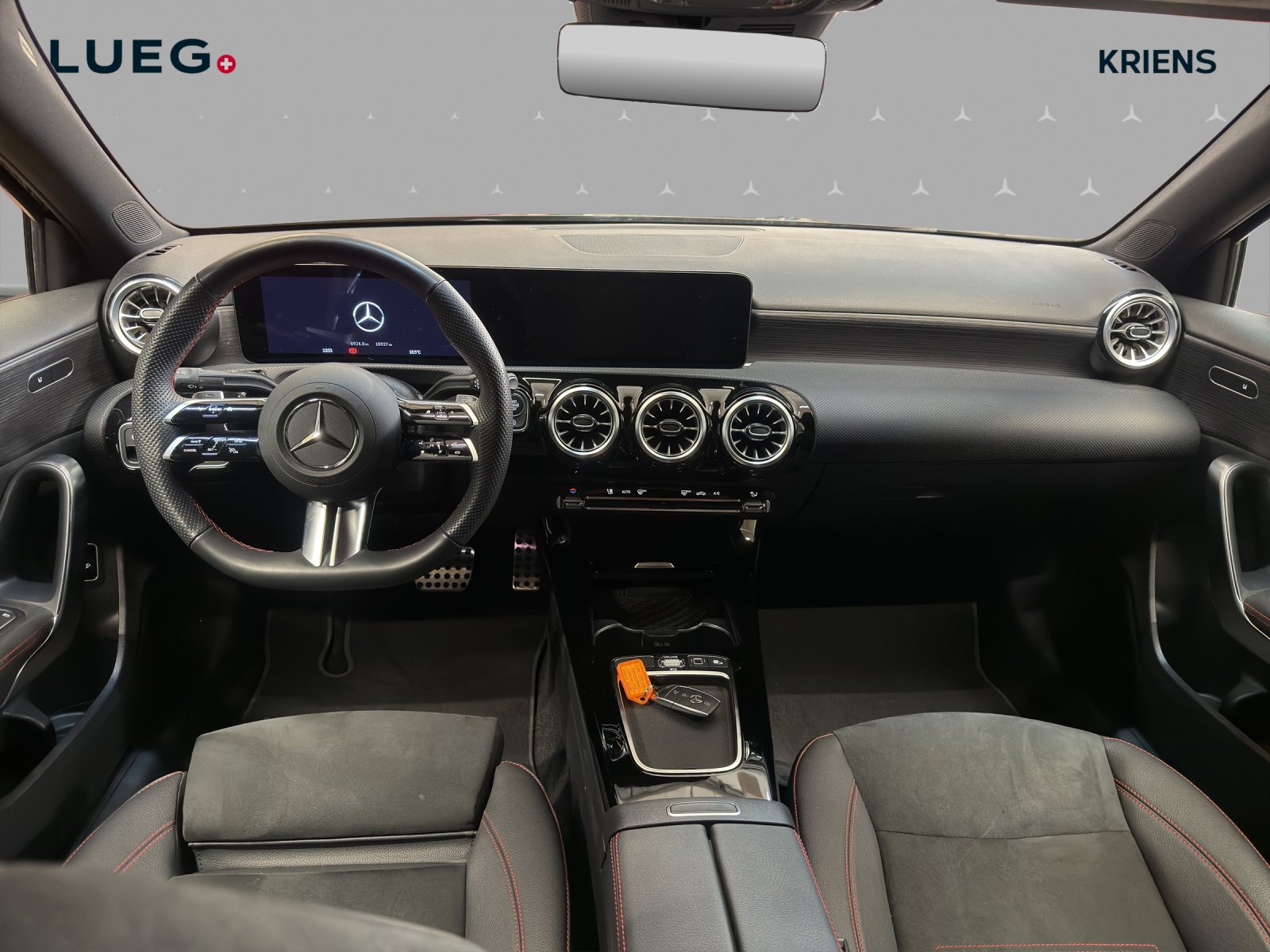 MERCEDES-BENZ A 200 - AMG / Rückfahrkamera / Smartphone Integration / Night-Paket-image-9