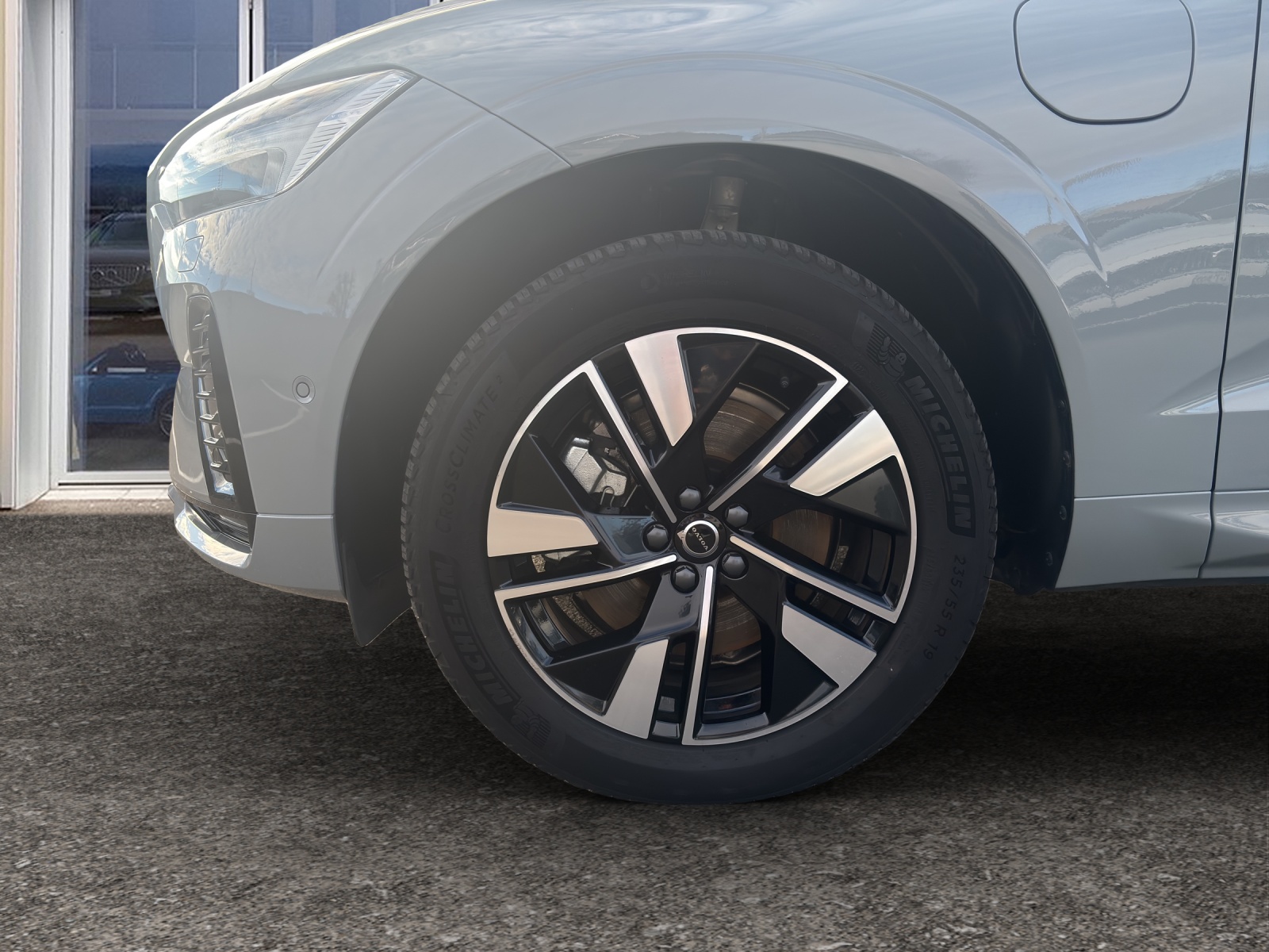 VOLVO XC60 2.0 T8 TE Plus Dark eAWD-image-15