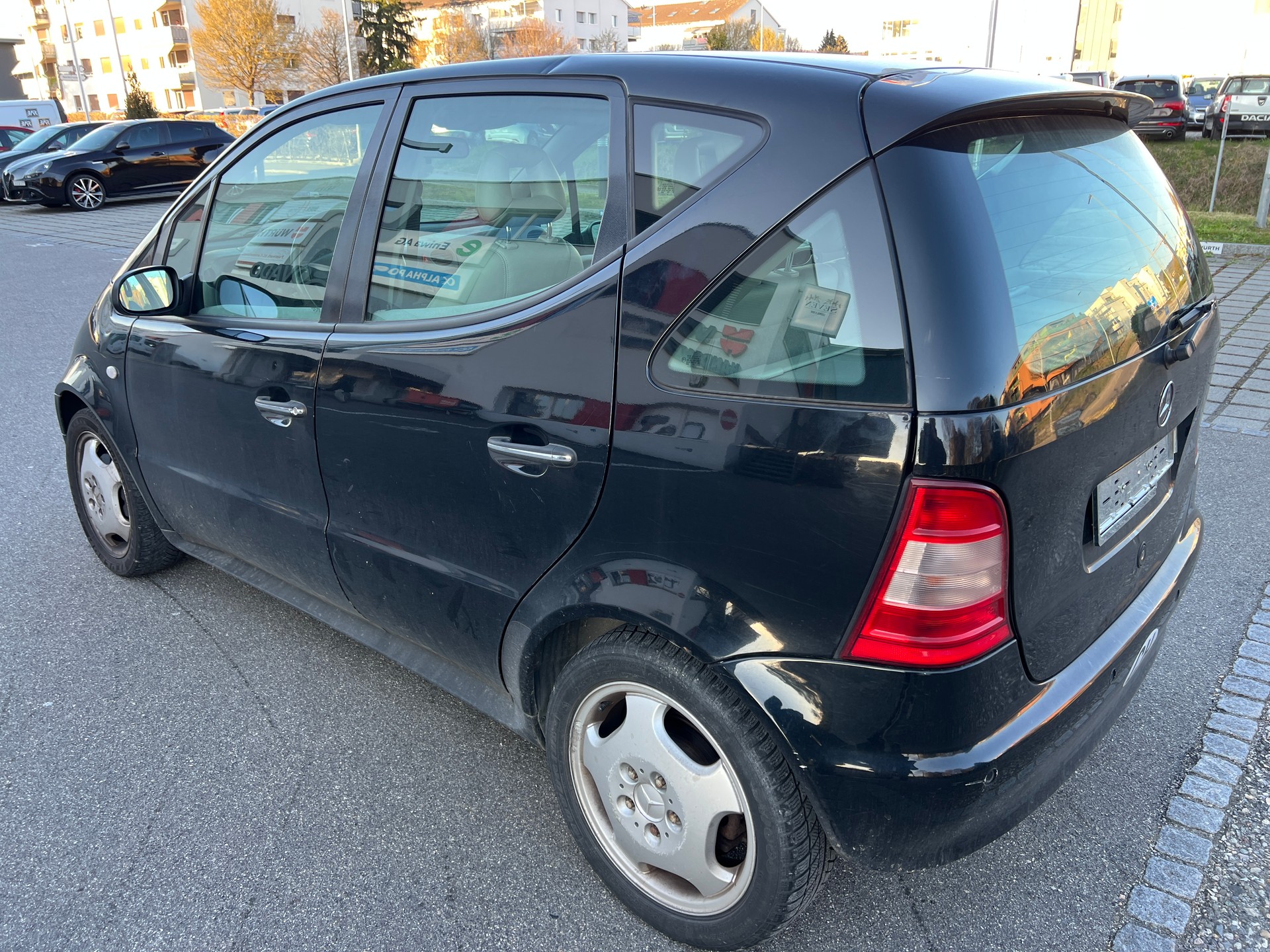 MERCEDES-BENZ A 190 Elégance-image-3