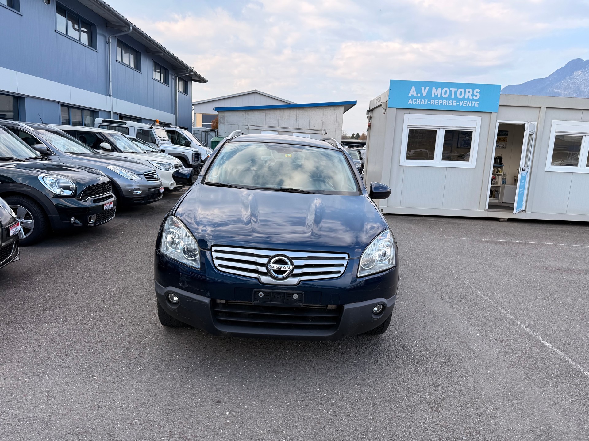 NISSAN Qashqai +2 2.0 dCi 4WD tekna-image-1