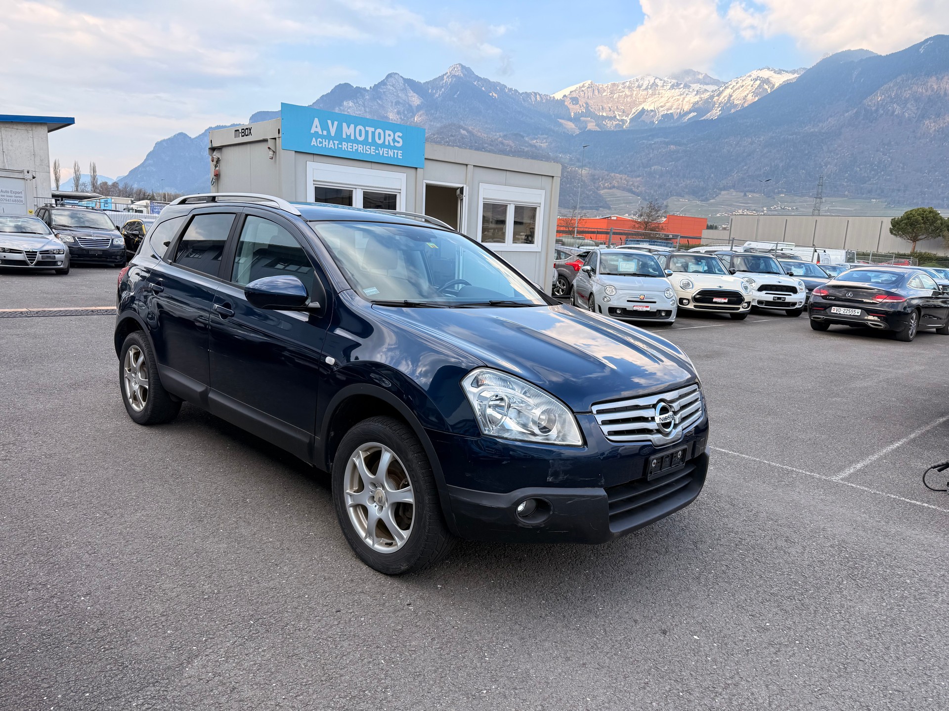 NISSAN Qashqai +2 2.0 dCi 4WD tekna-image-2
