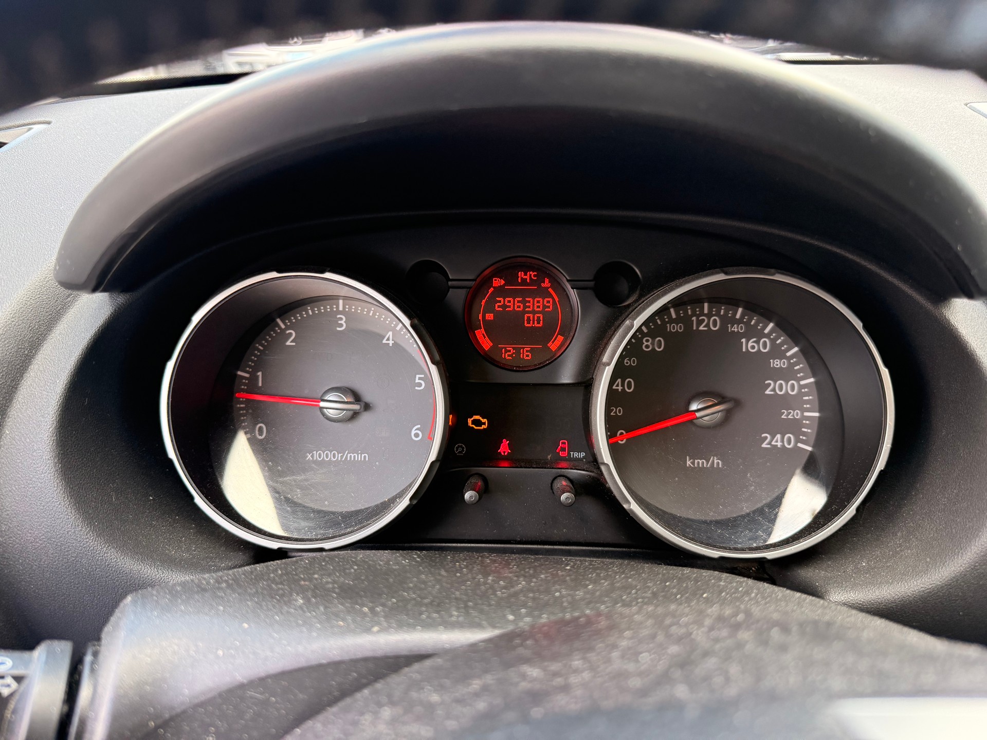 NISSAN Qashqai +2 2.0 dCi 4WD tekna-image-6
