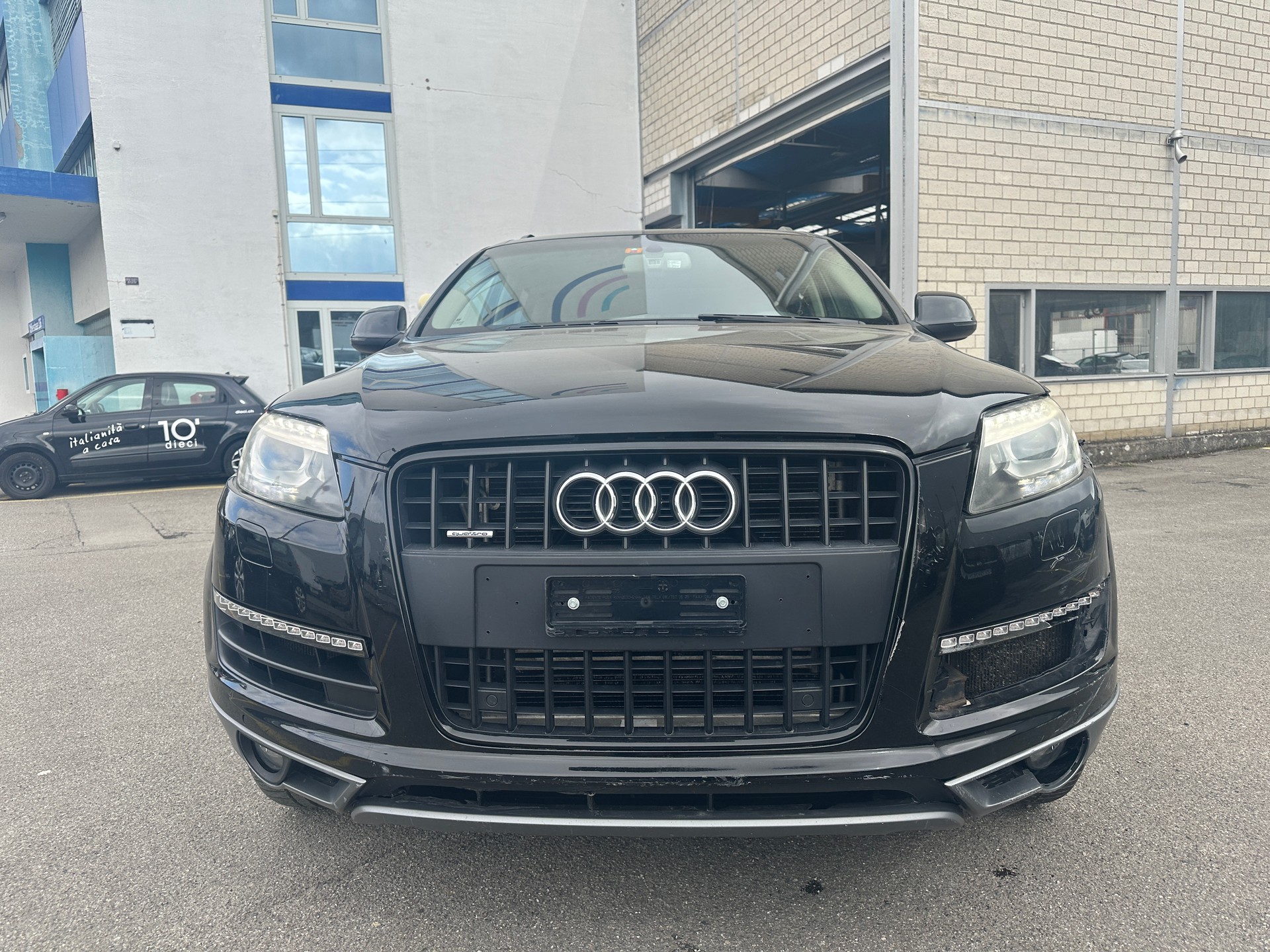 AUDI Q7 3.0 TFSI quattro tiptronic-image-1