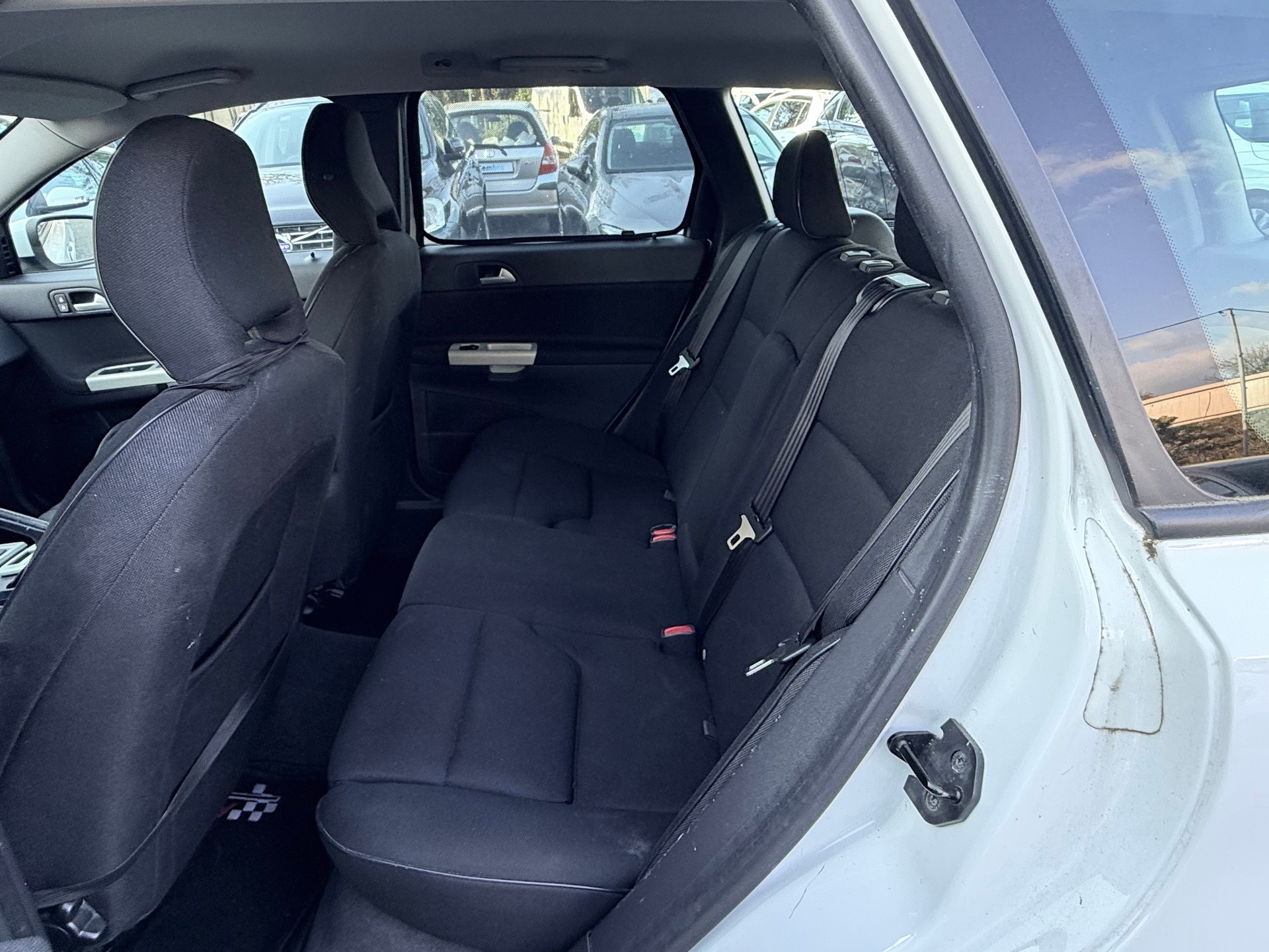 VOLVO V50 1.6D Summum-image-10
