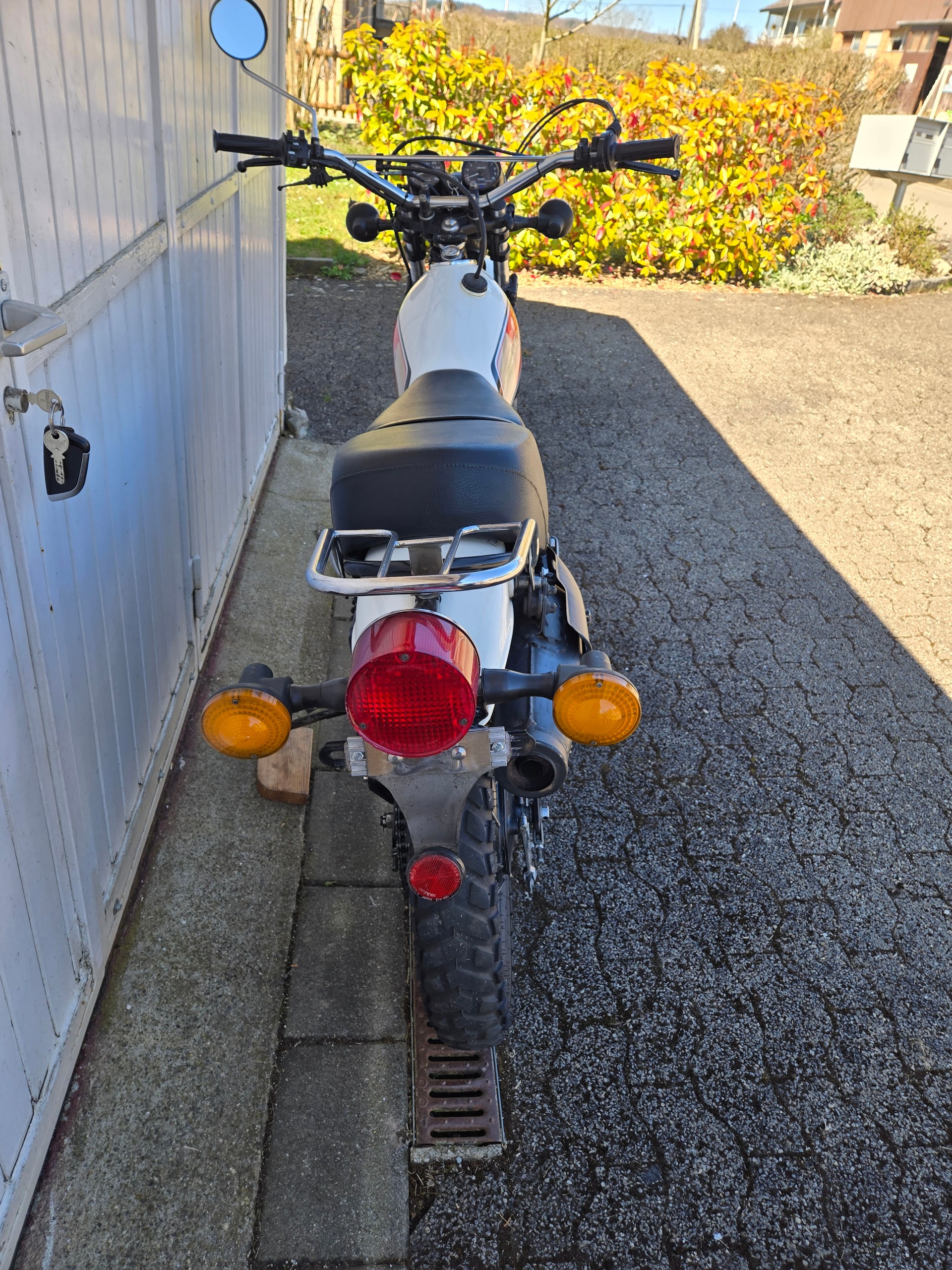 YAMAHA XT 500 1U6-image-3
