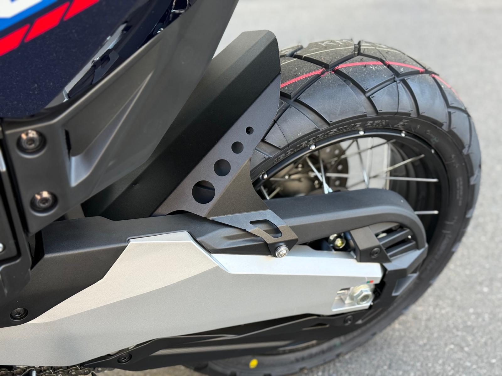HONDA X-ADV 750 (35kW)-image-10