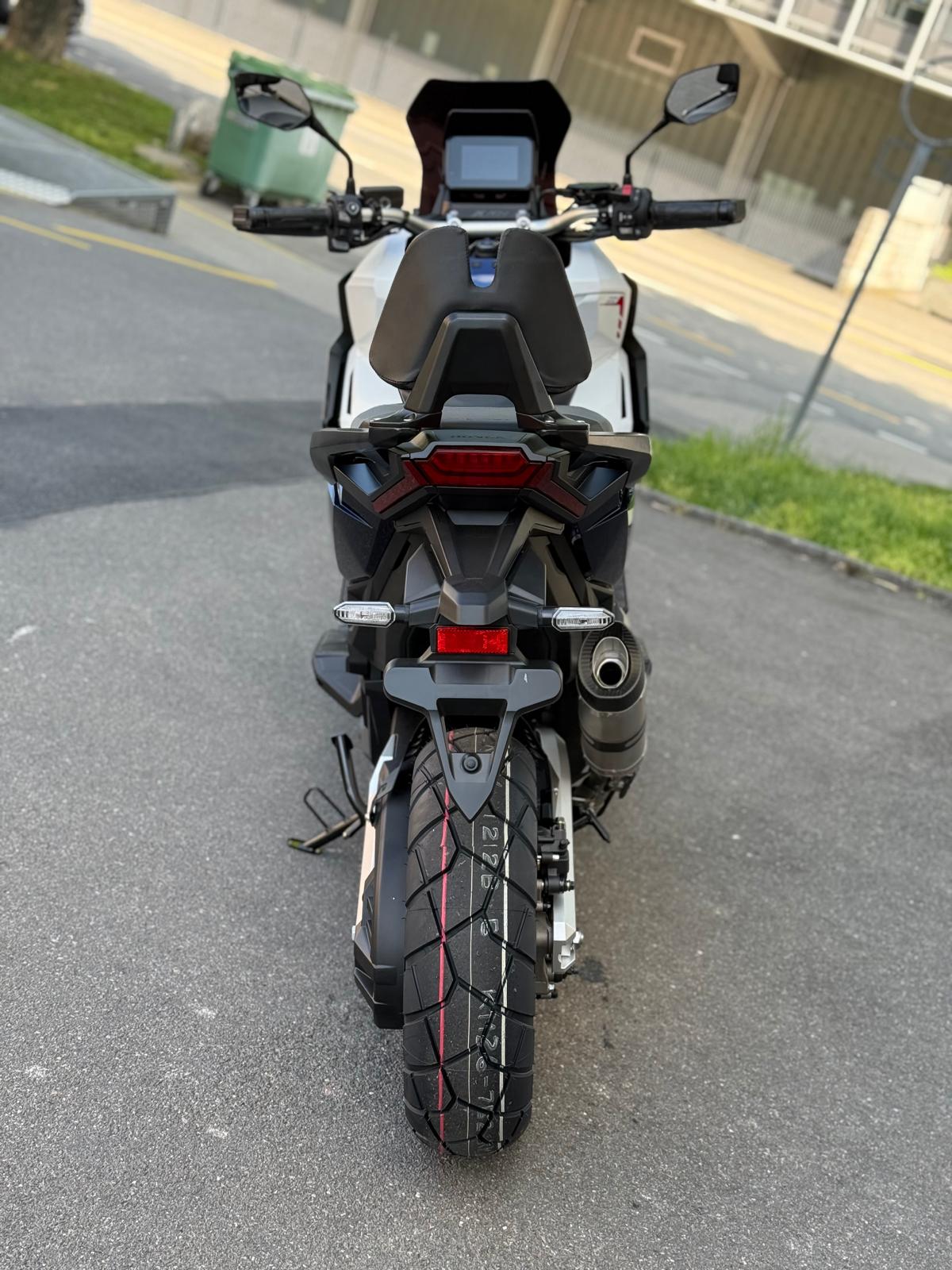 HONDA X-ADV 750 (35kW)-image-5
