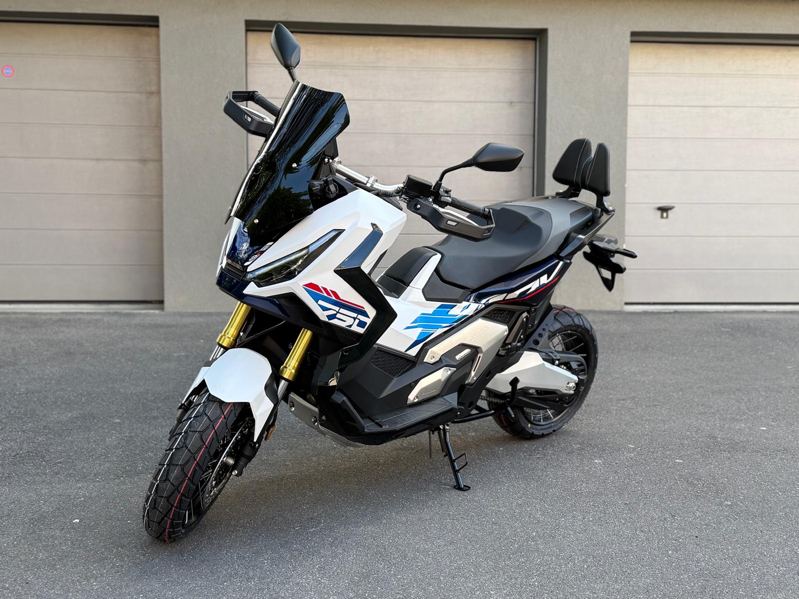 HONDA X-ADV 750 (35kW)-image-0