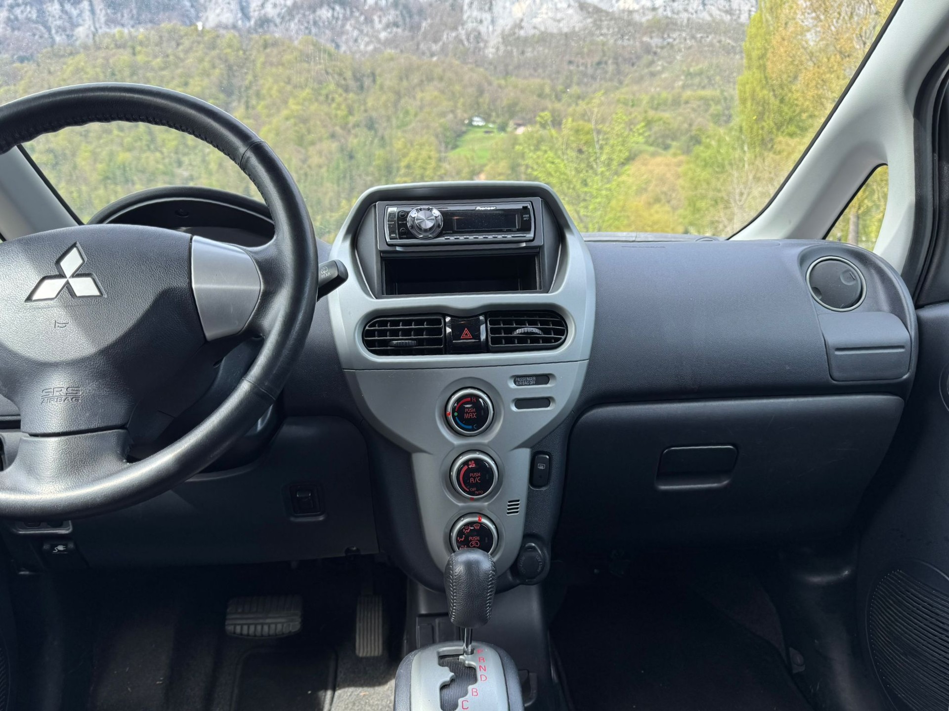 MITSUBISHI i MiEV-image-14