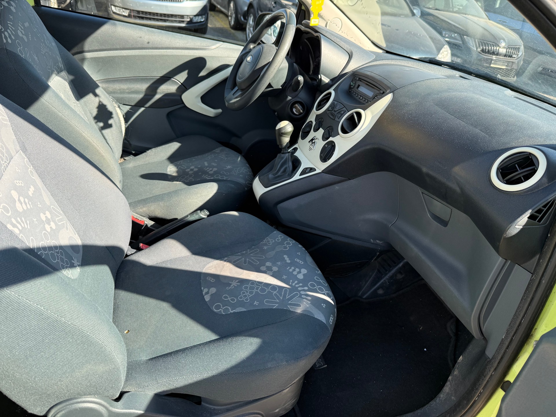 FORD KA 1.25 Ambiente-image-6