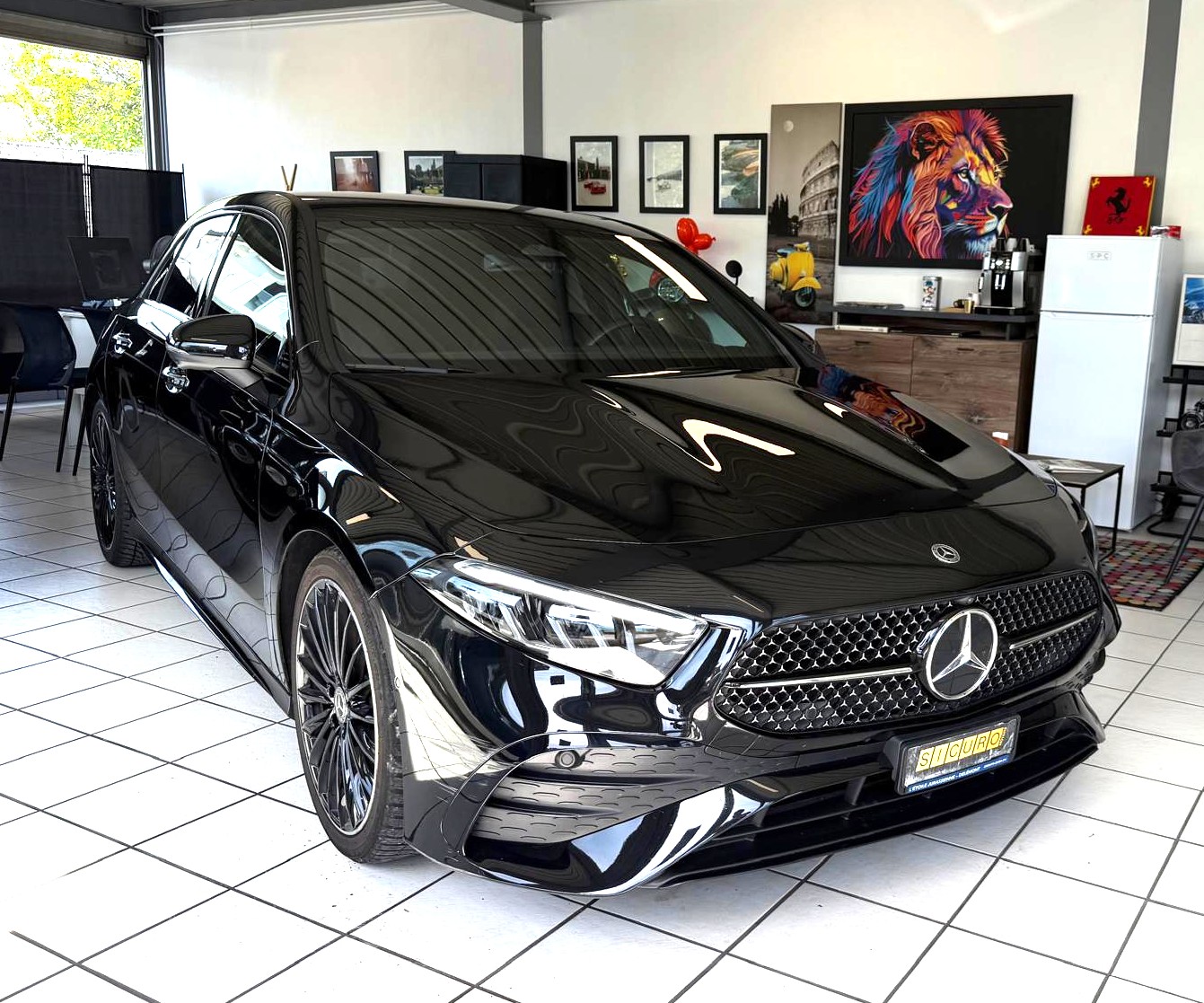 MERCEDES-BENZ A 220 4Matic AMG Line 8G-DCT