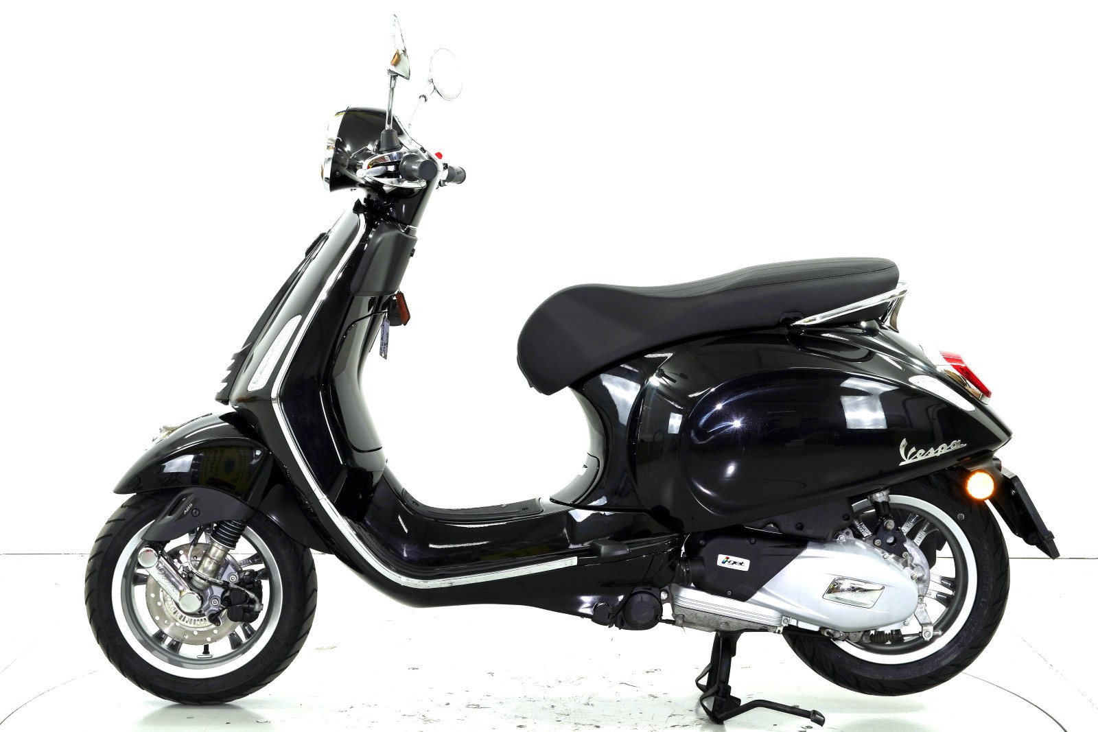 PIAGGIO Vespa Primavera 125-image-4