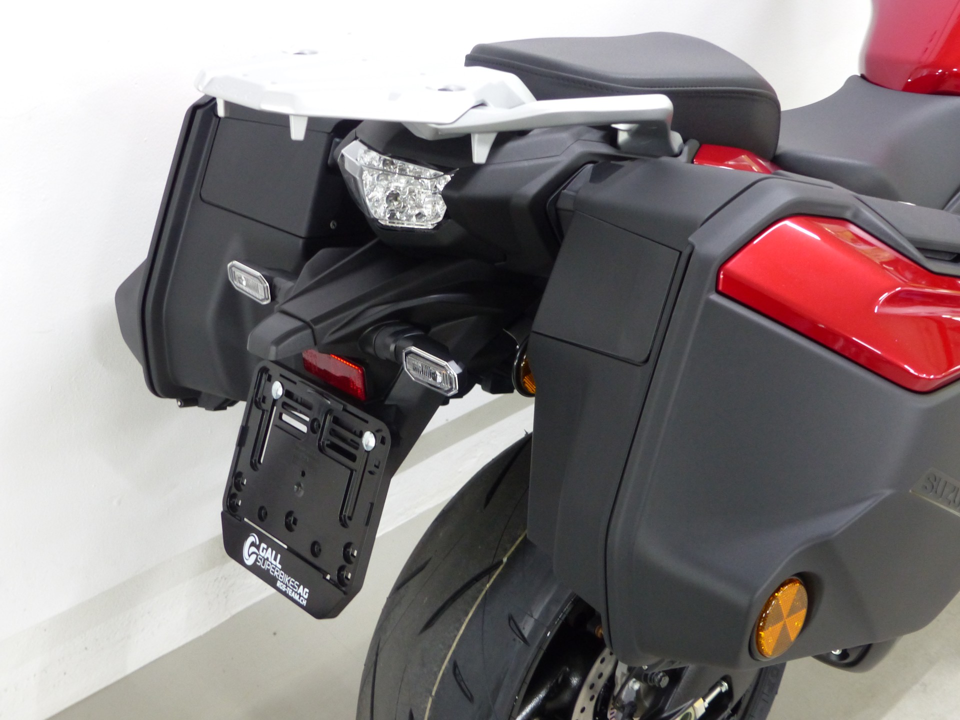 SUZUKI GSX-S 1000 GX ABS Travel-image-1