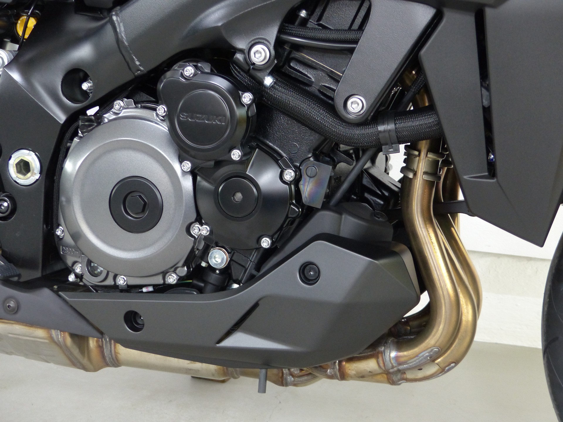 SUZUKI GSX-S 1000 GX ABS Travel-image-4