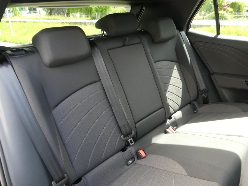VW ID.3 Pro 52 kWh Pure Value-image-12