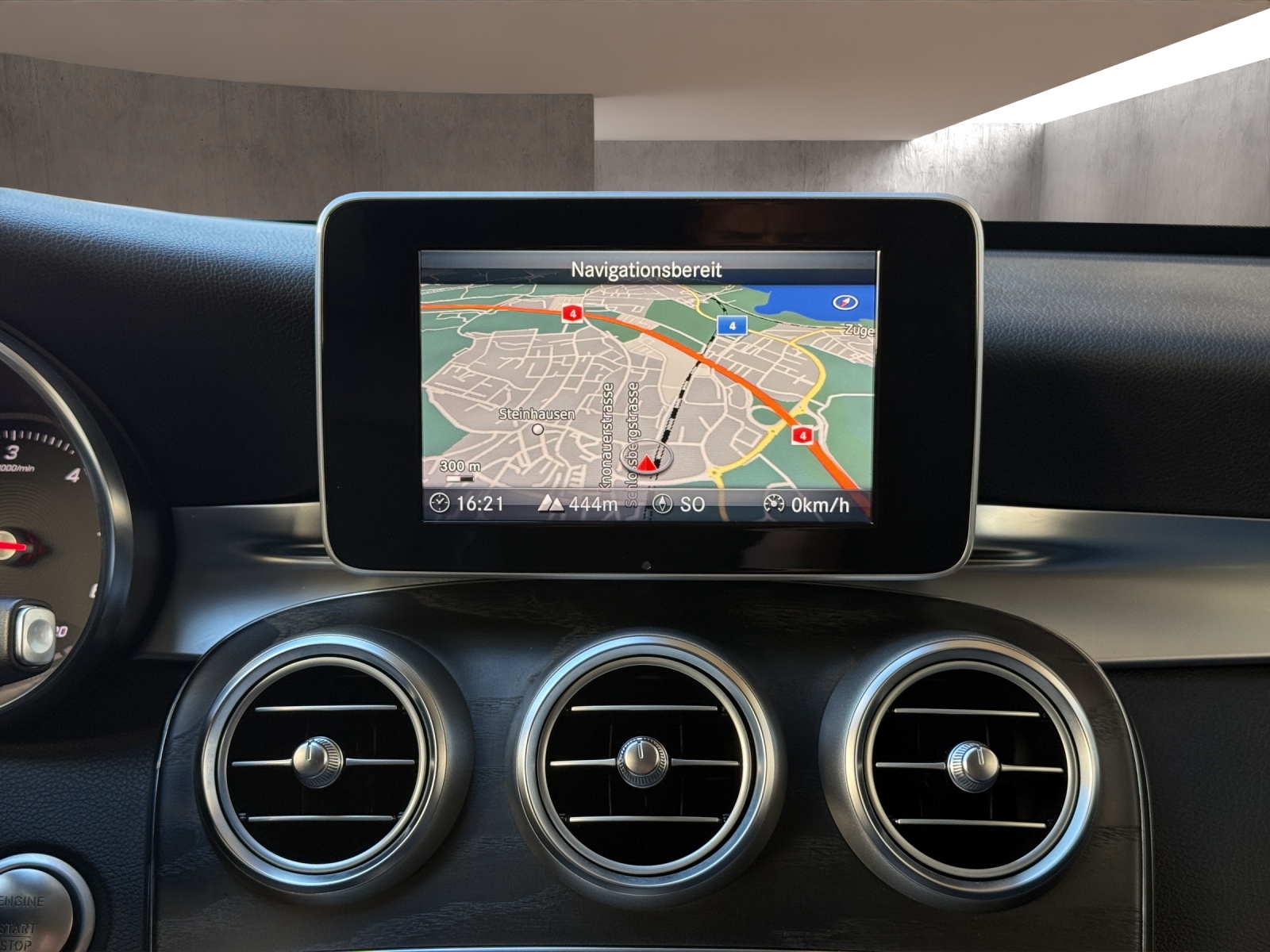 MERCEDES-BENZ C 250 d Avantgarde 4Matic 9G-Tronic-image-11