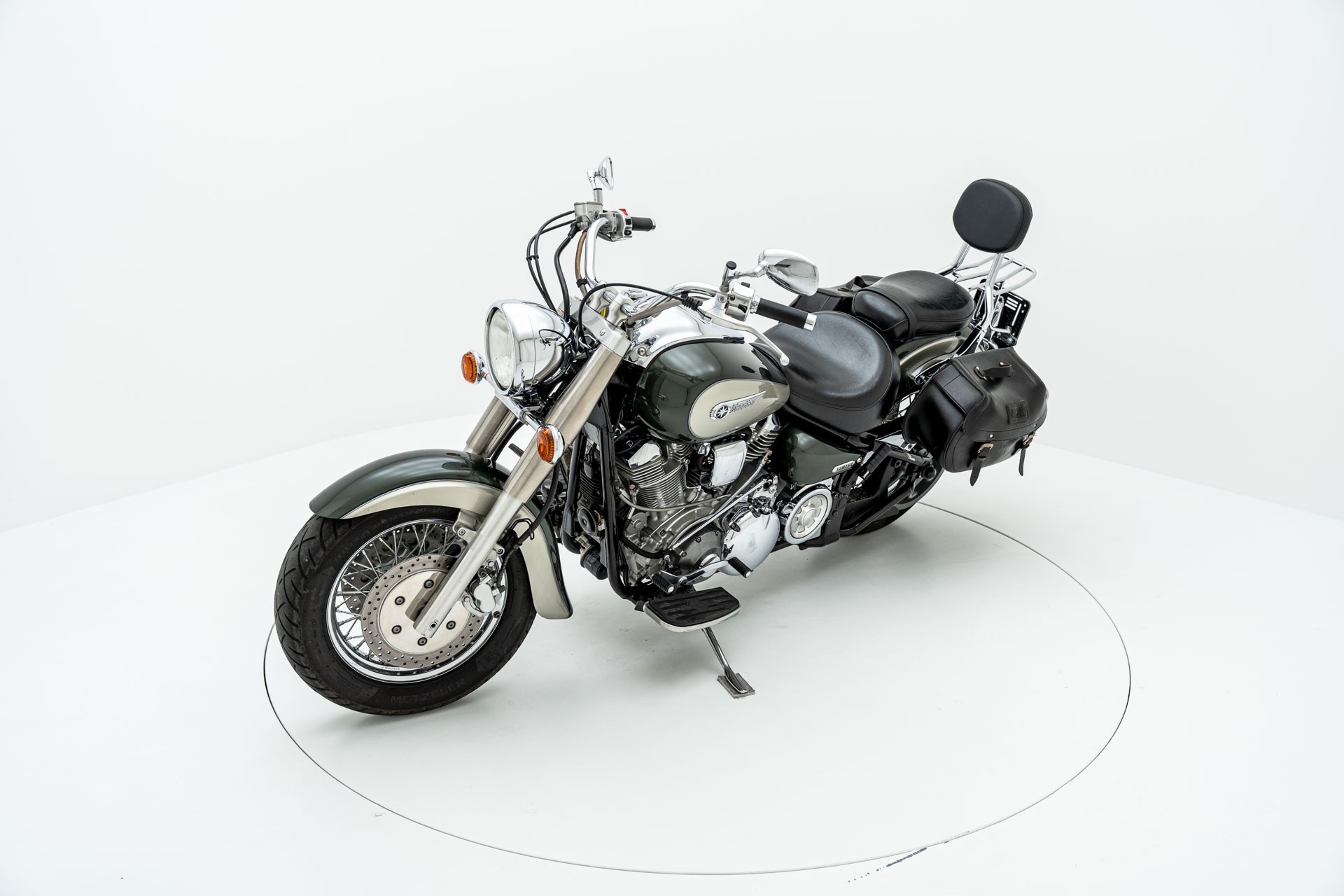 YAMAHA XV 1600 Wild Star-showroom-element-2