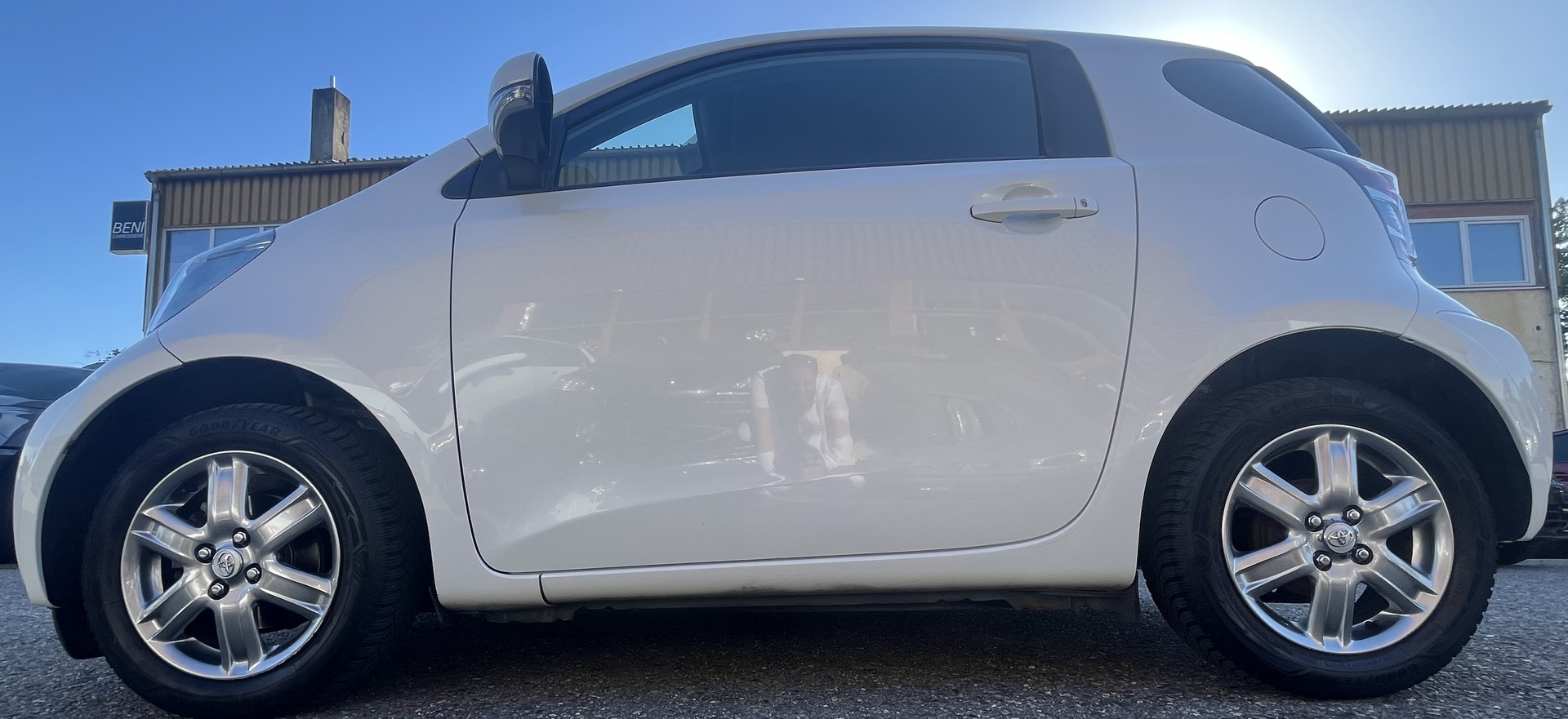TOYOTA iQ2 1.0 VVT-i Multidrive-image-7