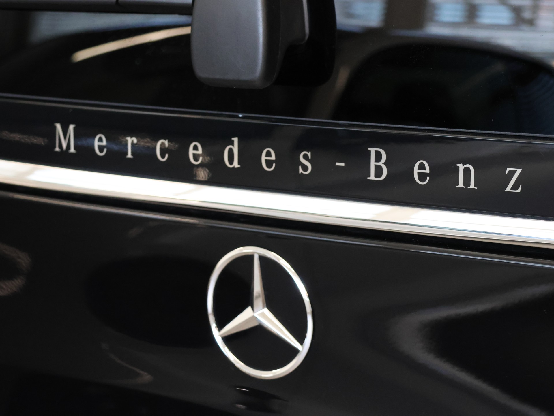 MERCEDES-BENZ V 300 d lang 4Matic Swiss Edition 9G-Tronic *Vollausstattung* *Werksgarantie*-image-12