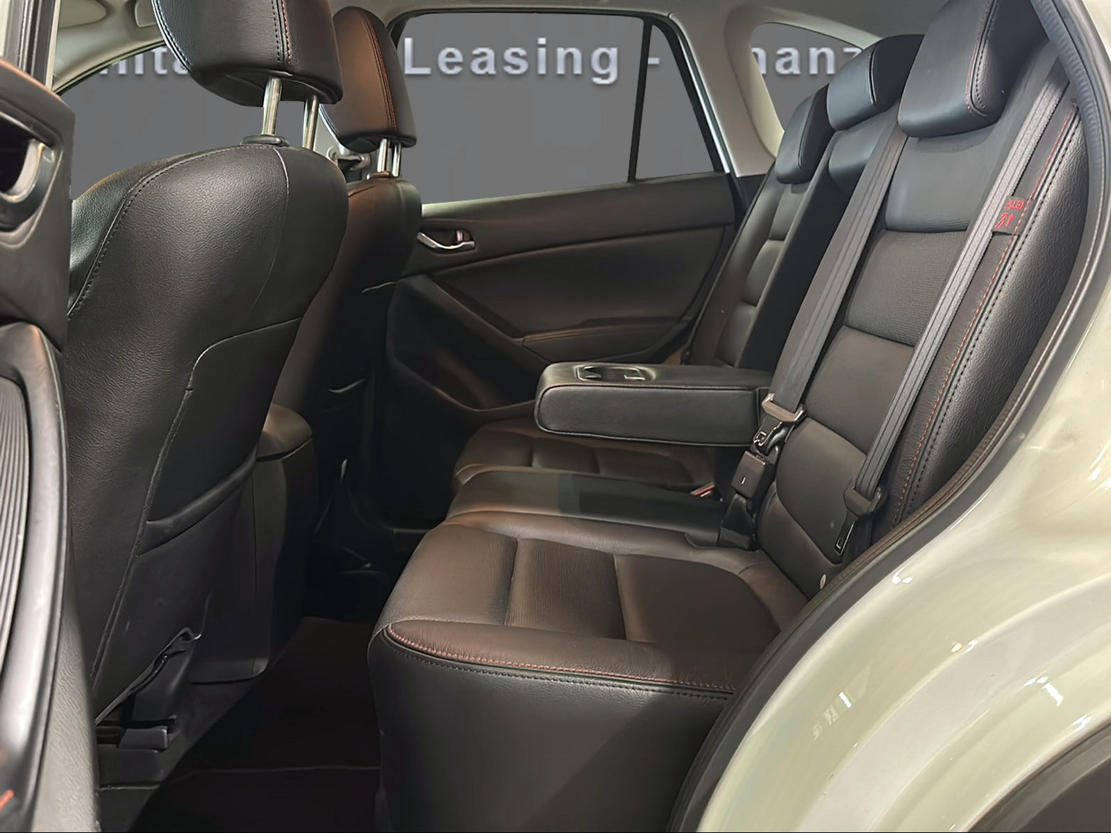 MAZDA CX-5 2.0 Revolution AWD Automatic-image-11